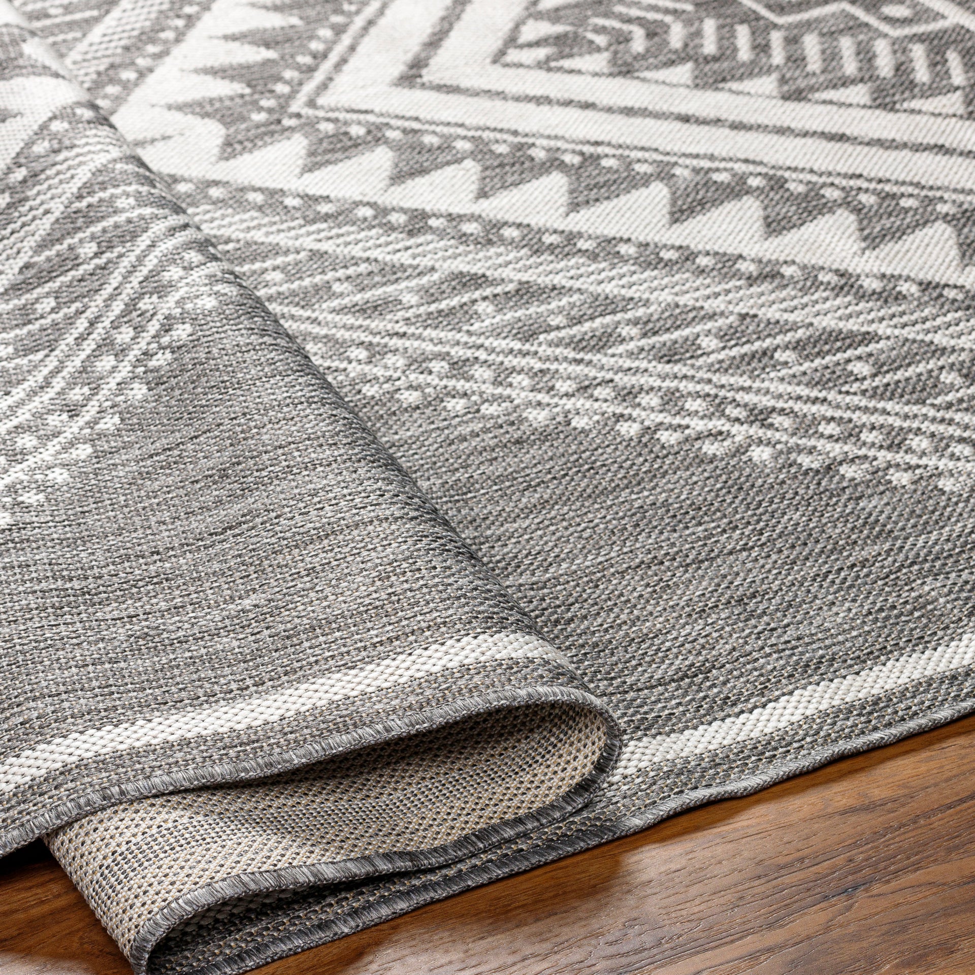 Long Beach Machine Woven Rug Livabliss Long Beach