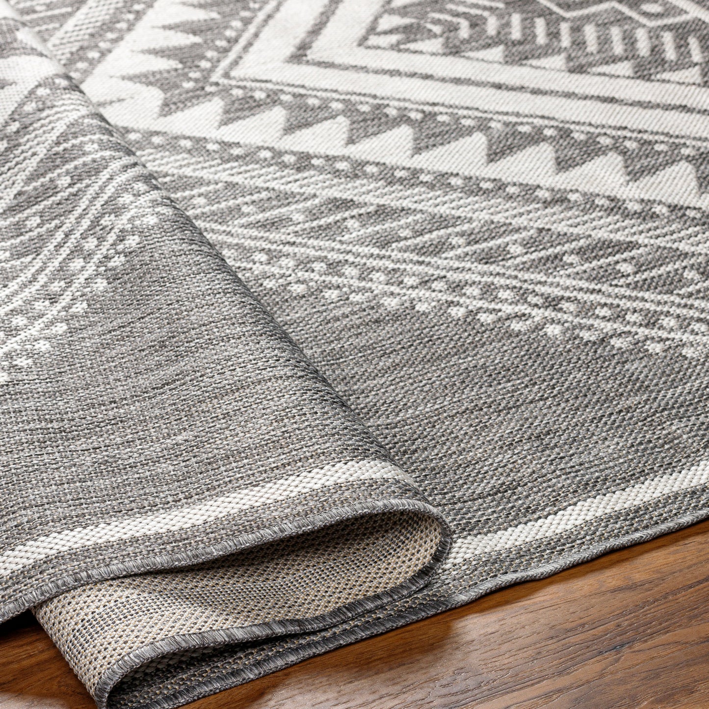 Long Beach Machine Woven Rug Livabliss Long Beach