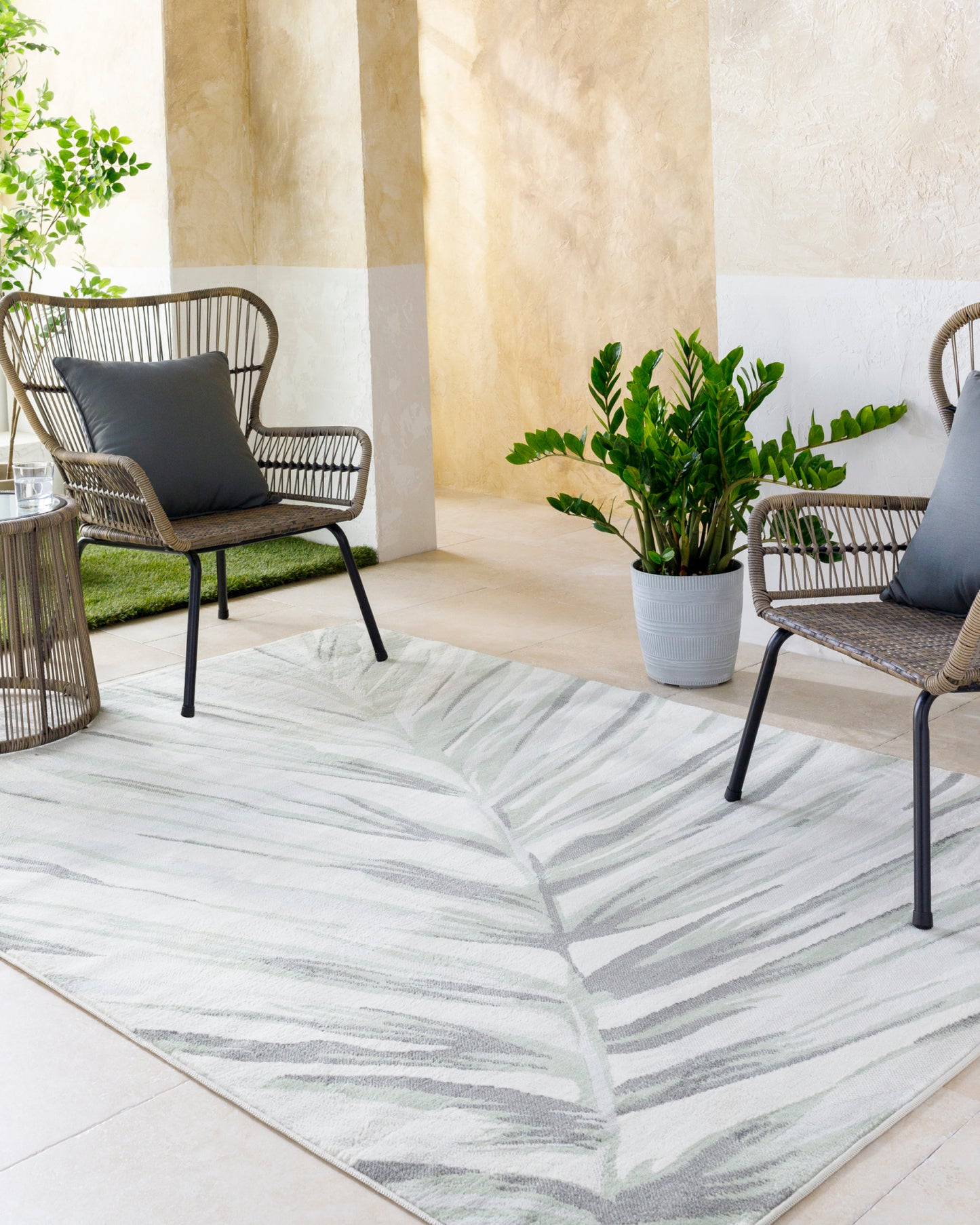 Roma Machine Woven Rug Livabliss Roma