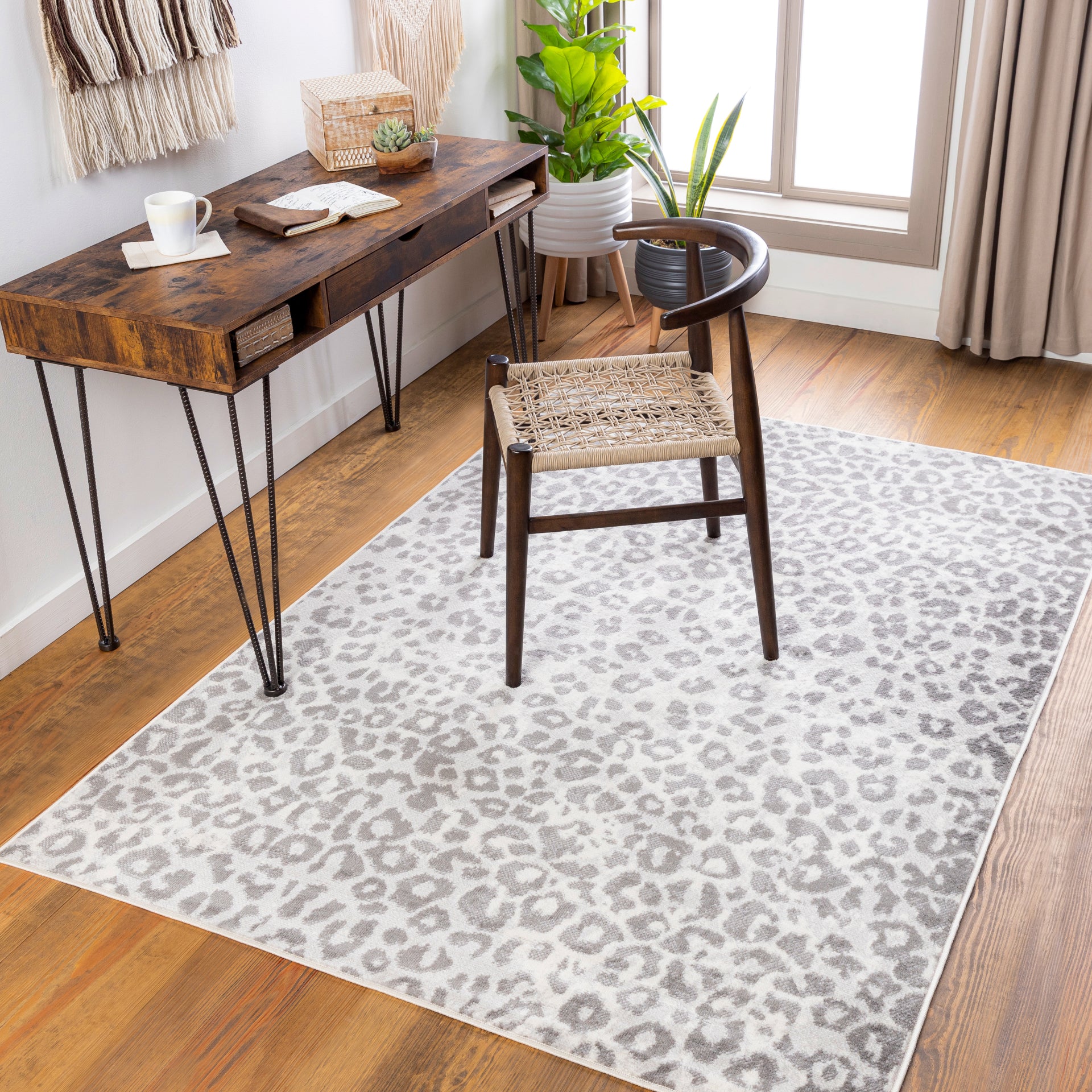 Pisa Machine Woven Rug Livabliss Pisa