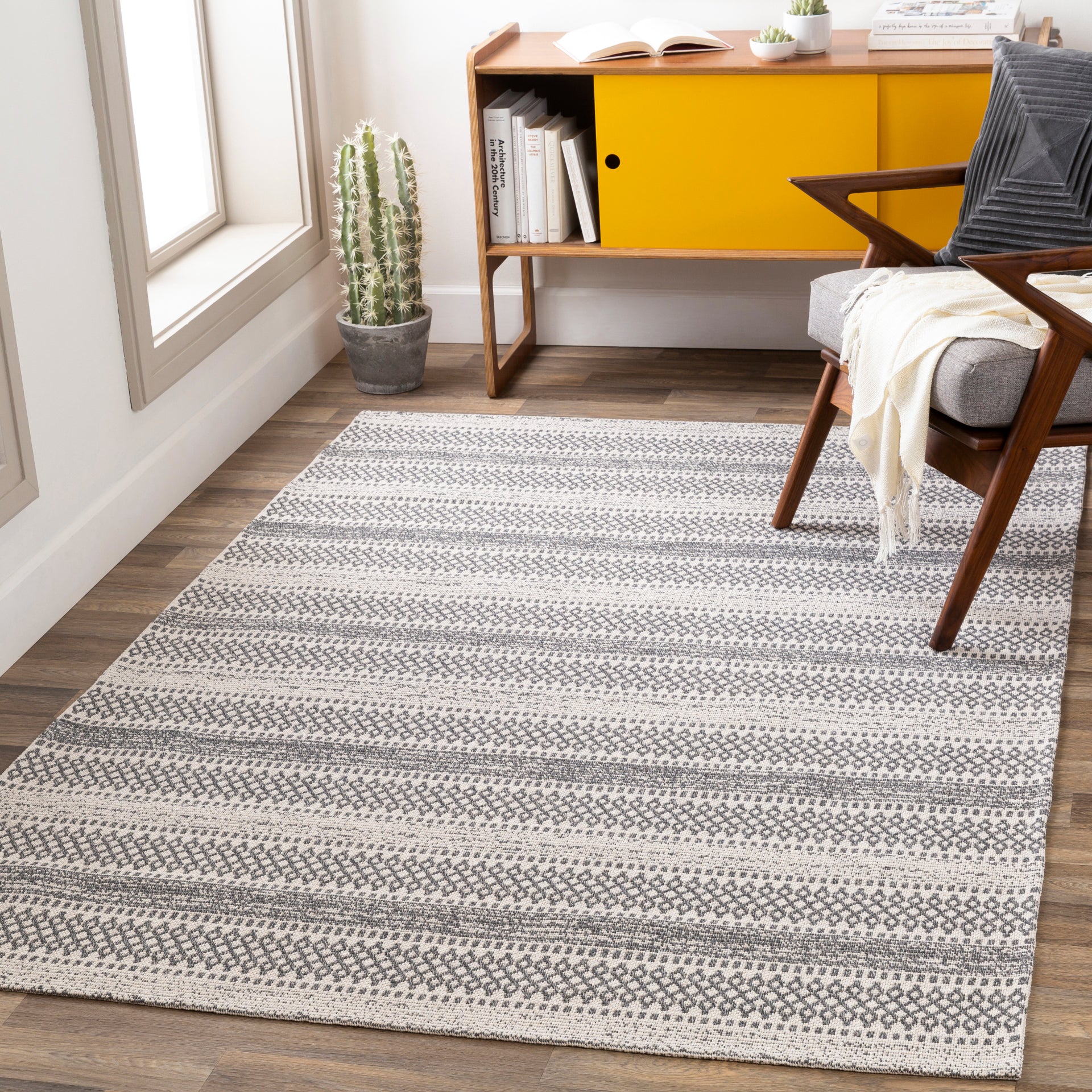 La Casa Machine Woven Rug Livabliss La Casa