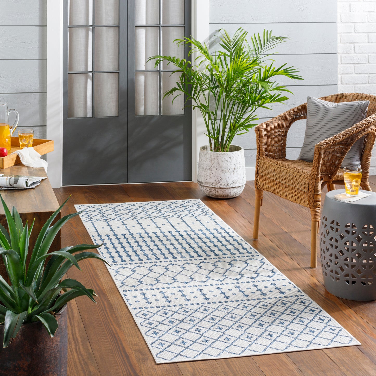 Long Beach Machine Woven Rug Livabliss Long Beach