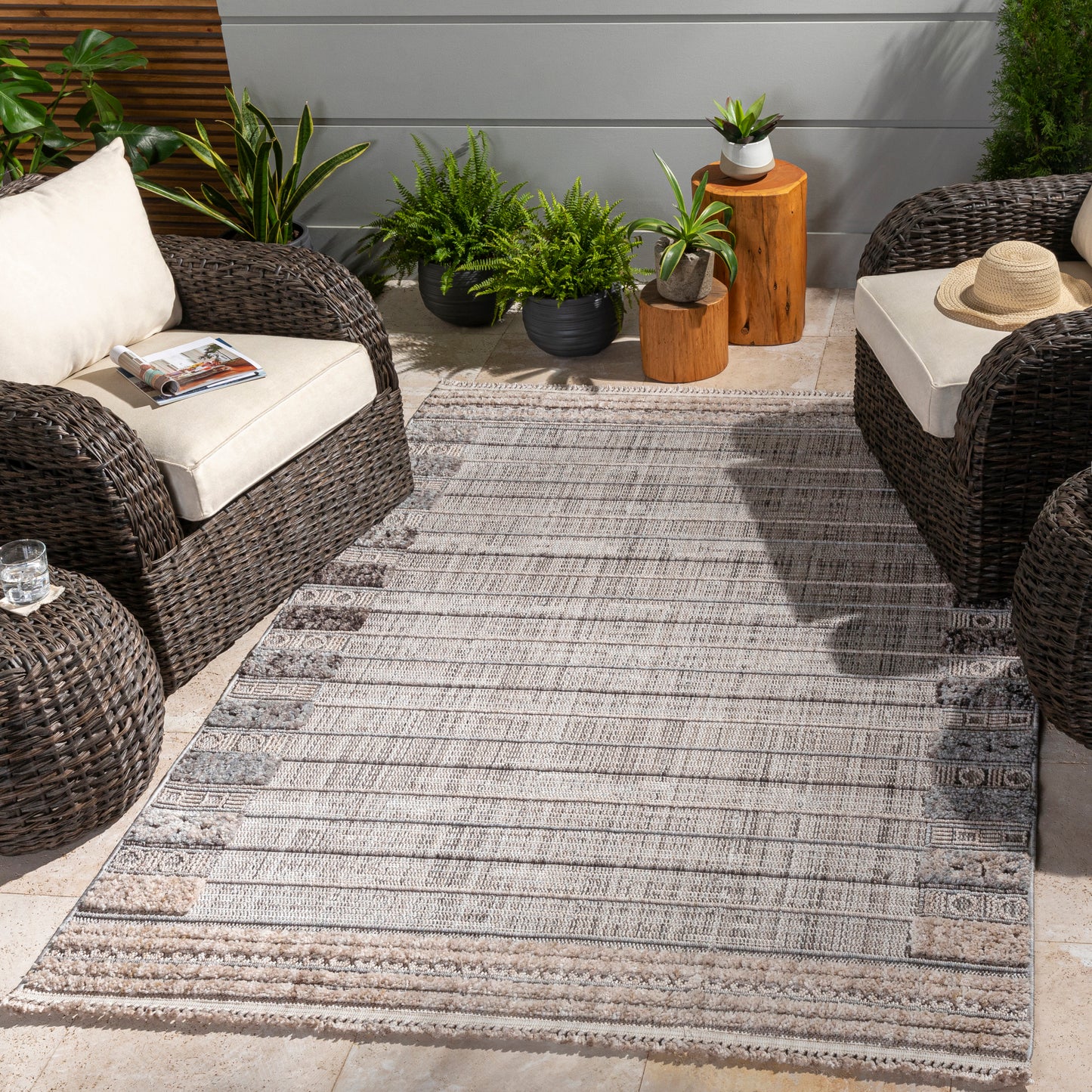 Zaragoza Machine Woven Rug Livabliss Zaragoza