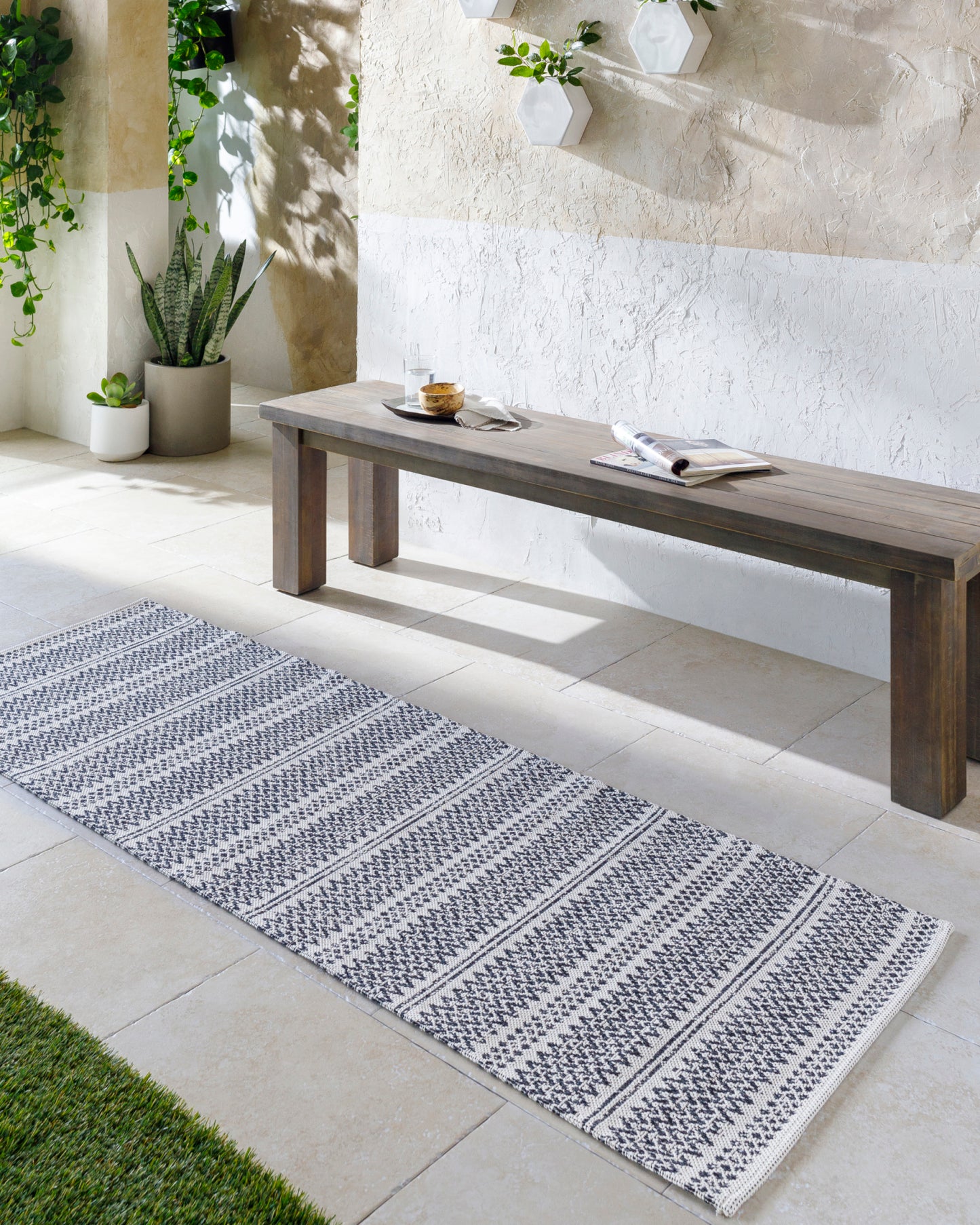 La Casa Machine Woven Rug Livabliss La Casa