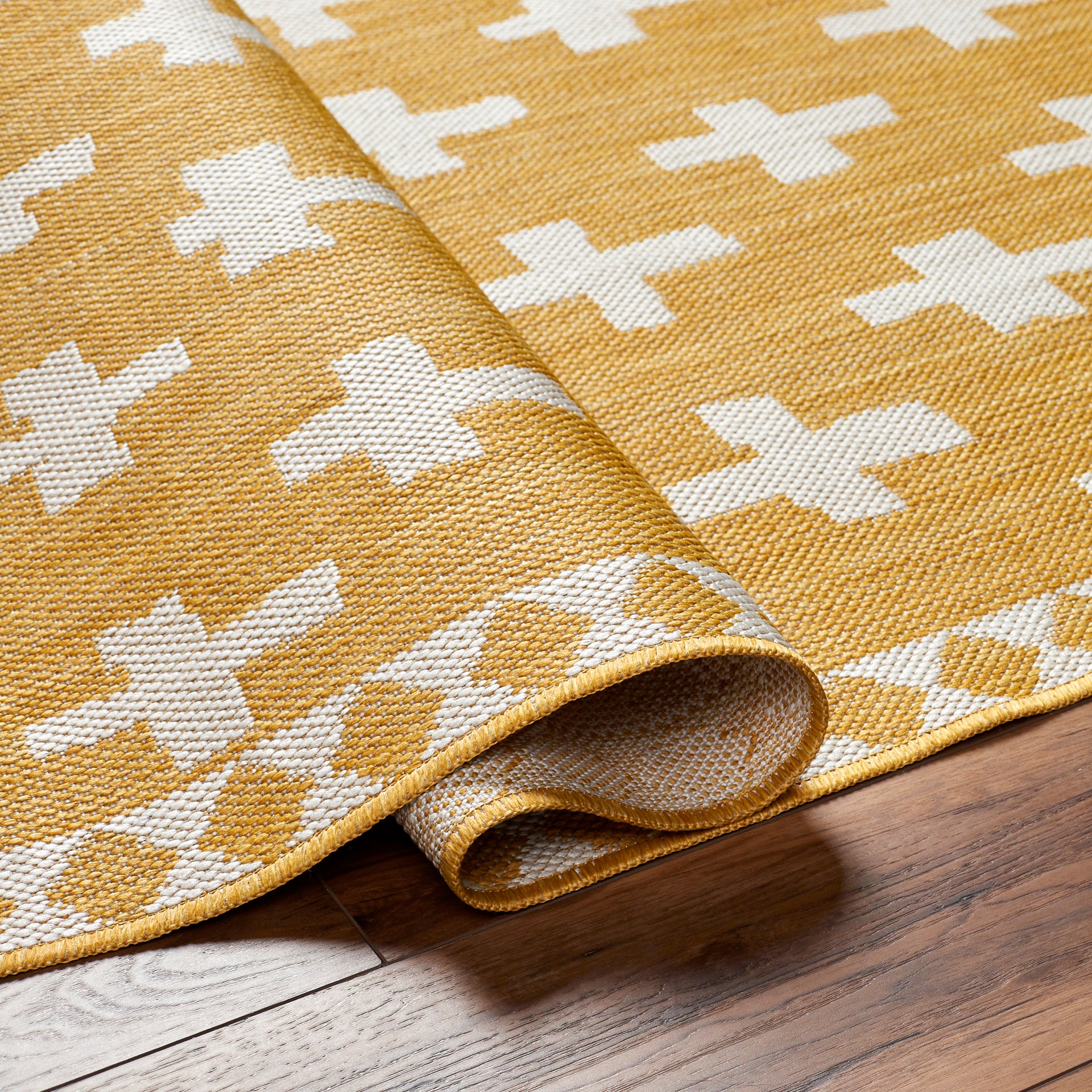 Long Beach Machine Woven Rug Livabliss Long Beach
