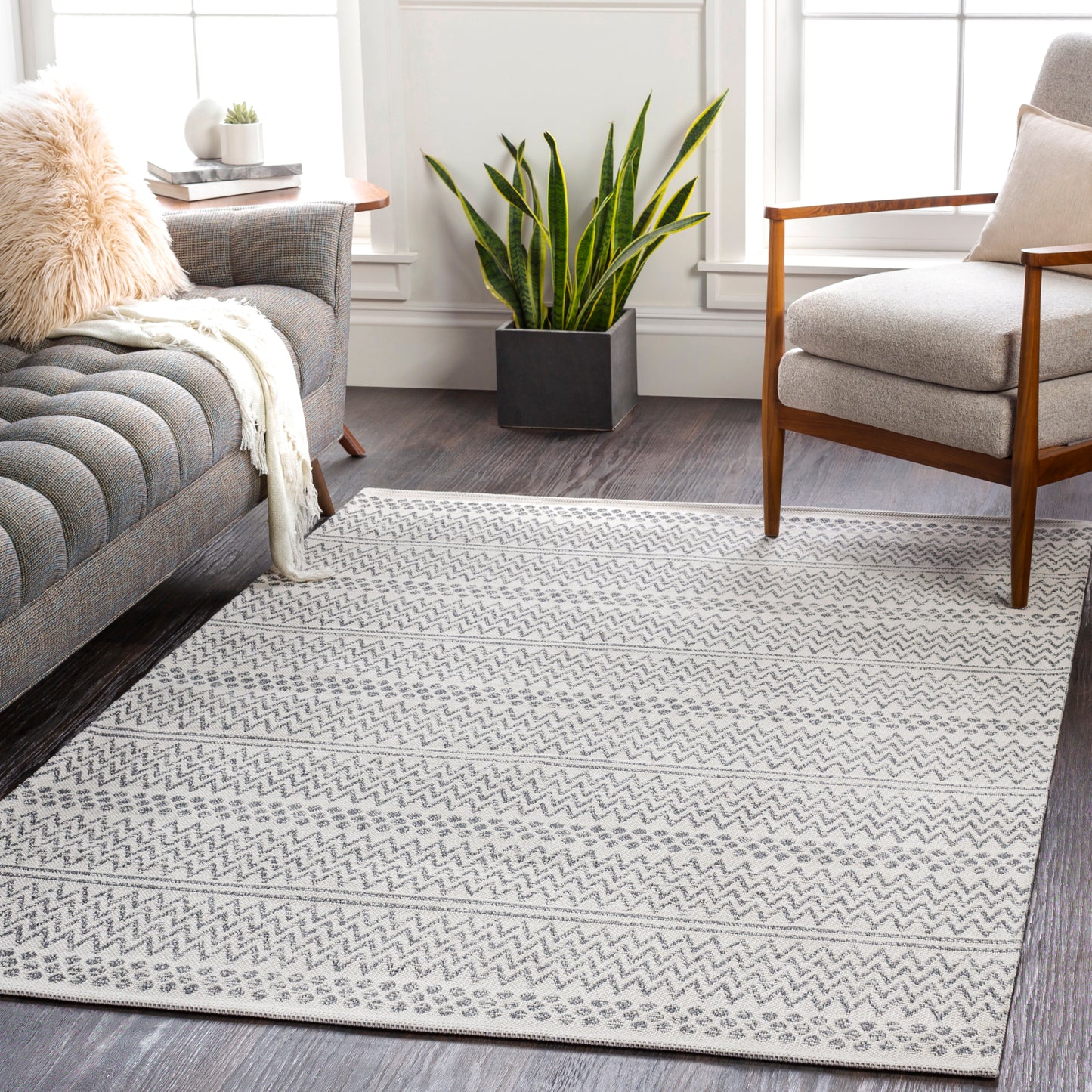 La Casa Machine Woven Rug Livabliss La Casa