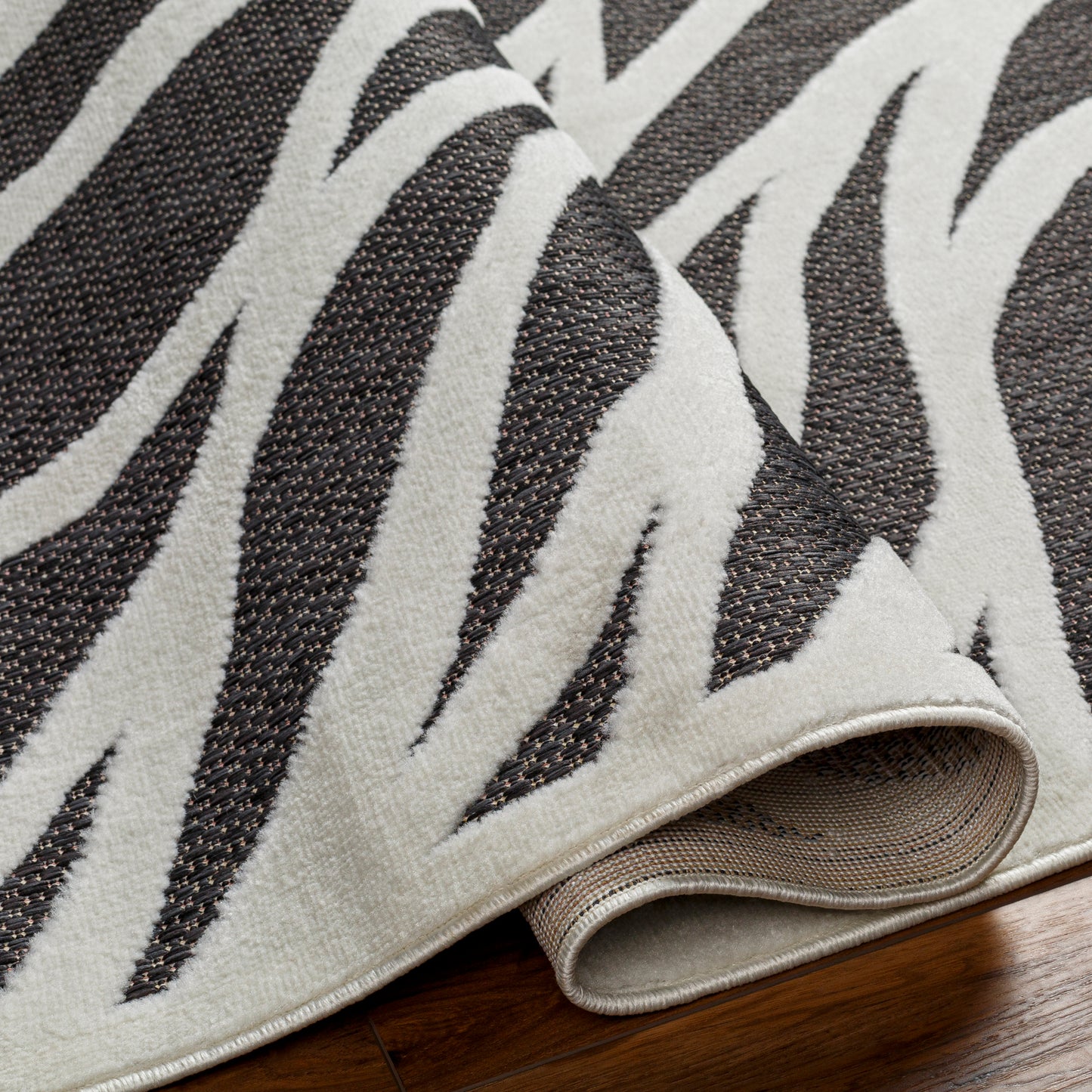 San Diego Machine Woven Rug Livabliss San Diego