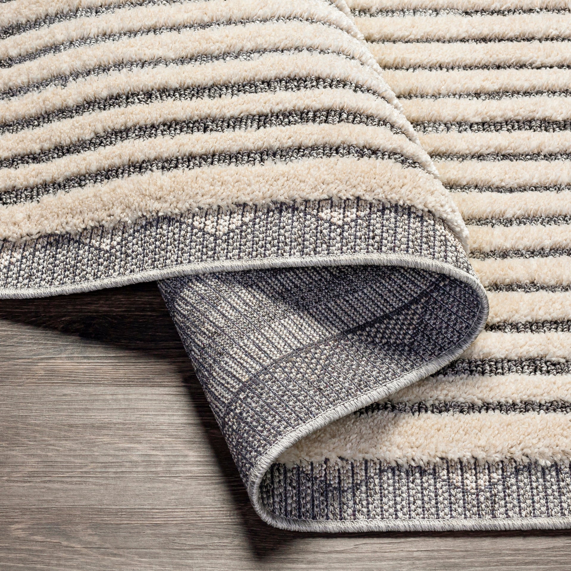 Sousse Machine Woven Rug Livabliss Sousse