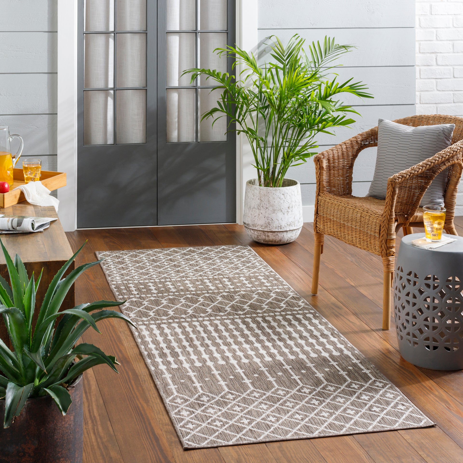 Long Beach Machine Woven Rug Livabliss Long Beach