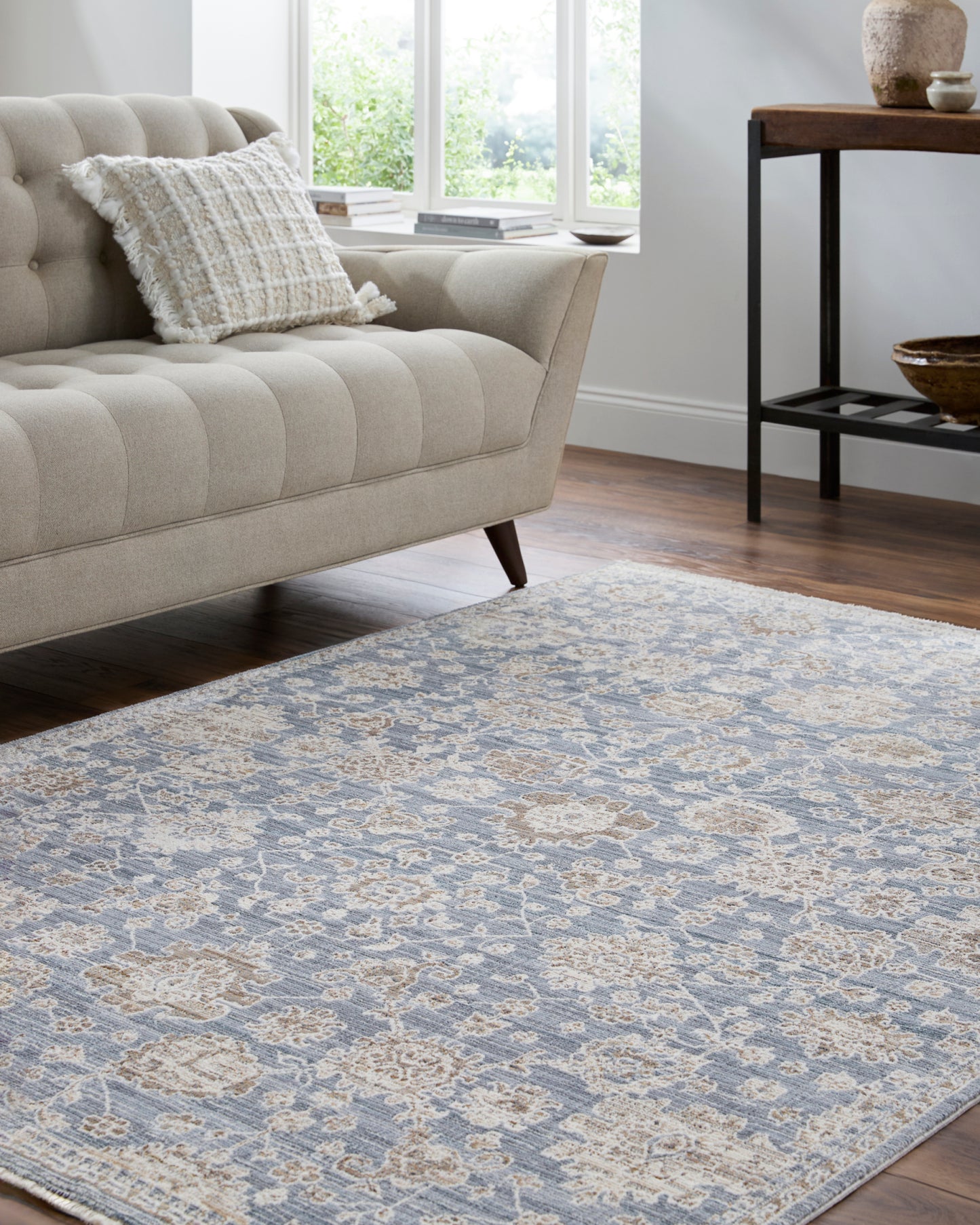 Mansfield Machine Woven Rug Livabliss Mansfield