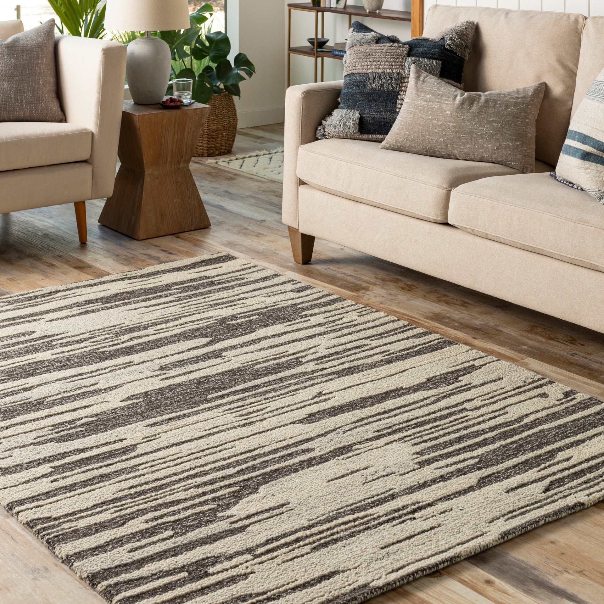 Madelyn Handmade Rug Livabliss Madelyn