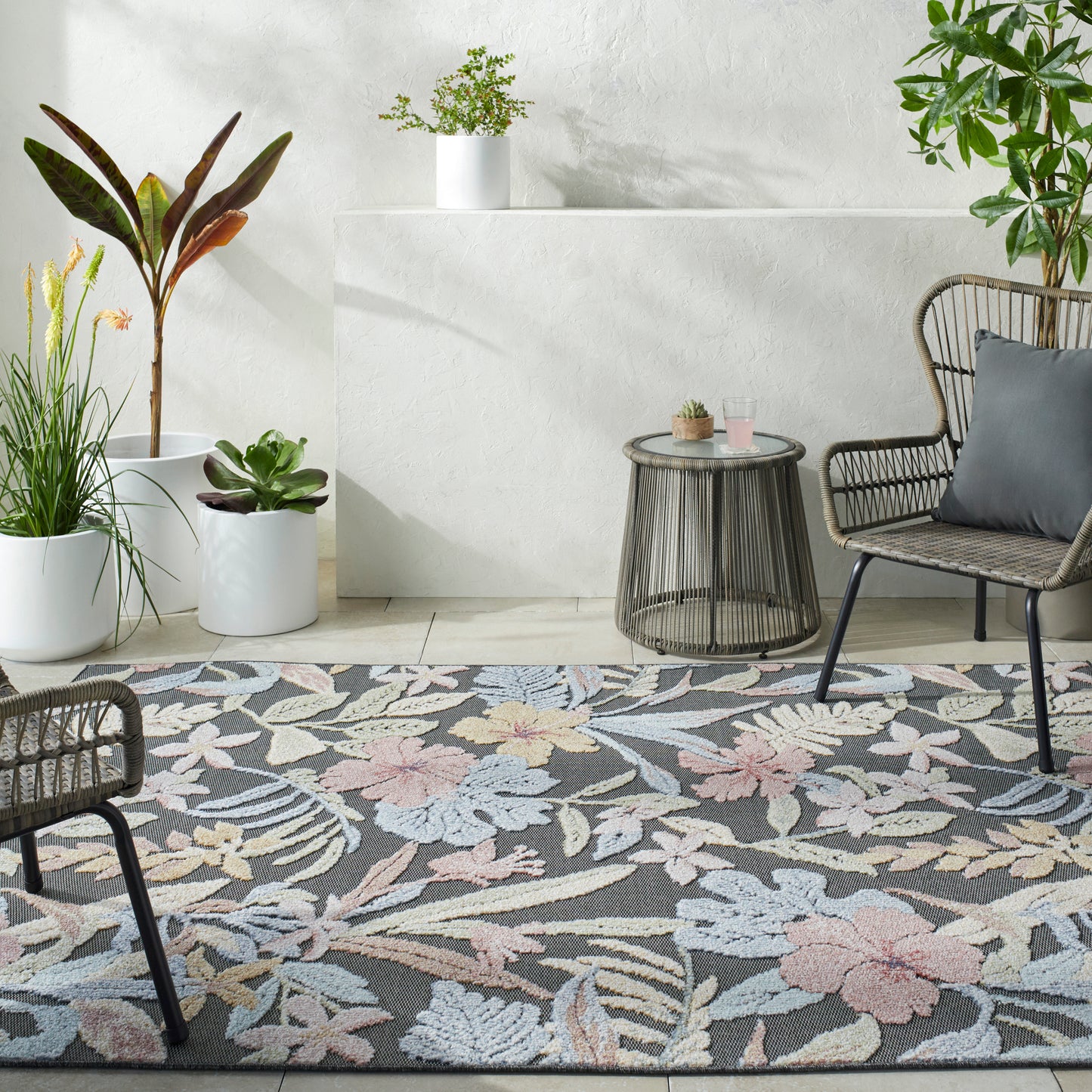 Lakeside Machine Woven Rug Livabliss Lakeside