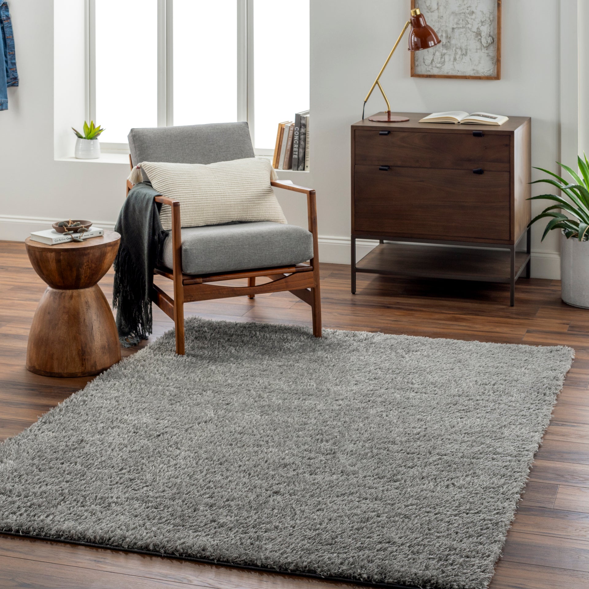 Moda Shag Machine Woven Rug Livabliss Moda Shag