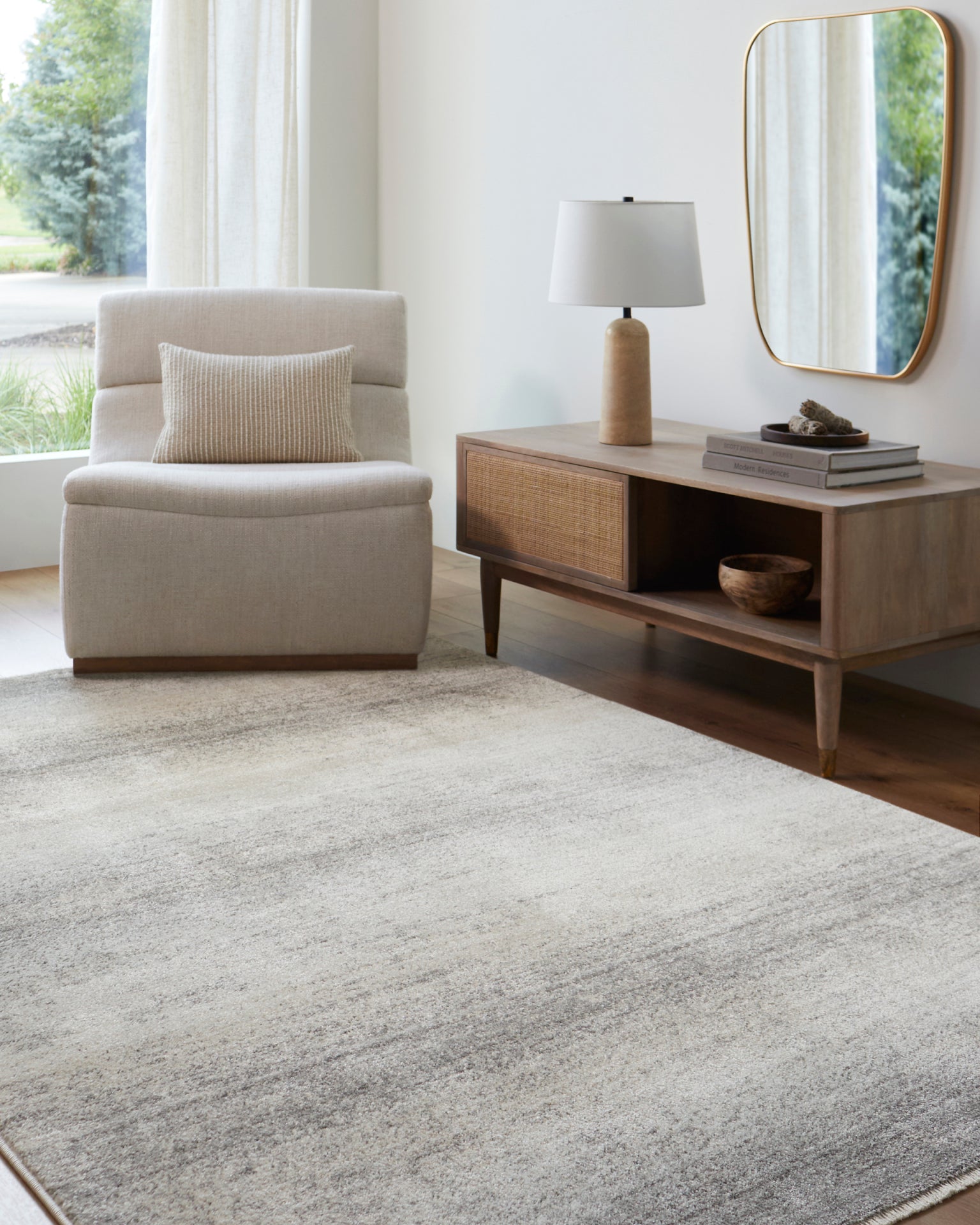 Rojin Machine Woven Rug Livabliss Rojin