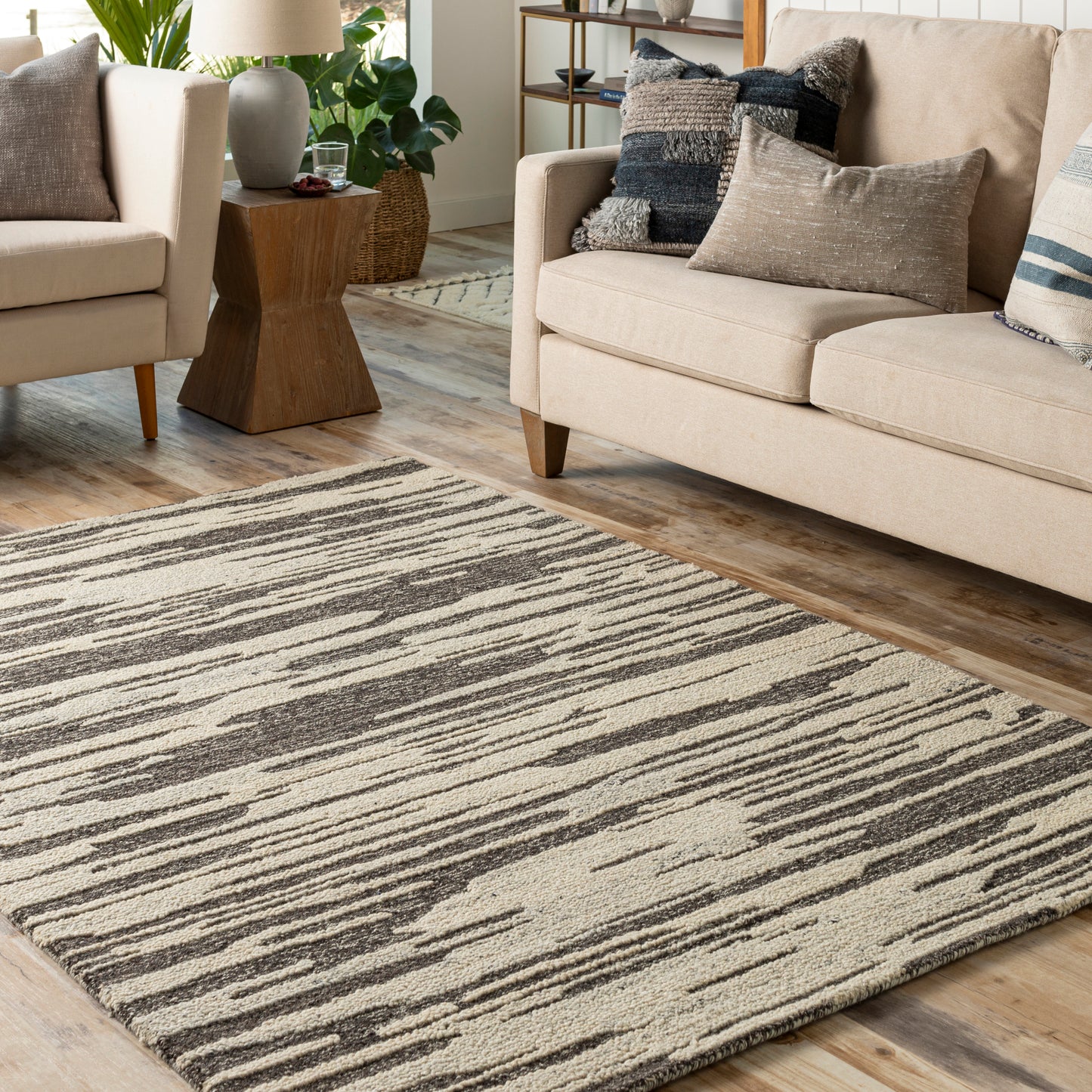 Madelyn Handmade Rug Livabliss Madelyn