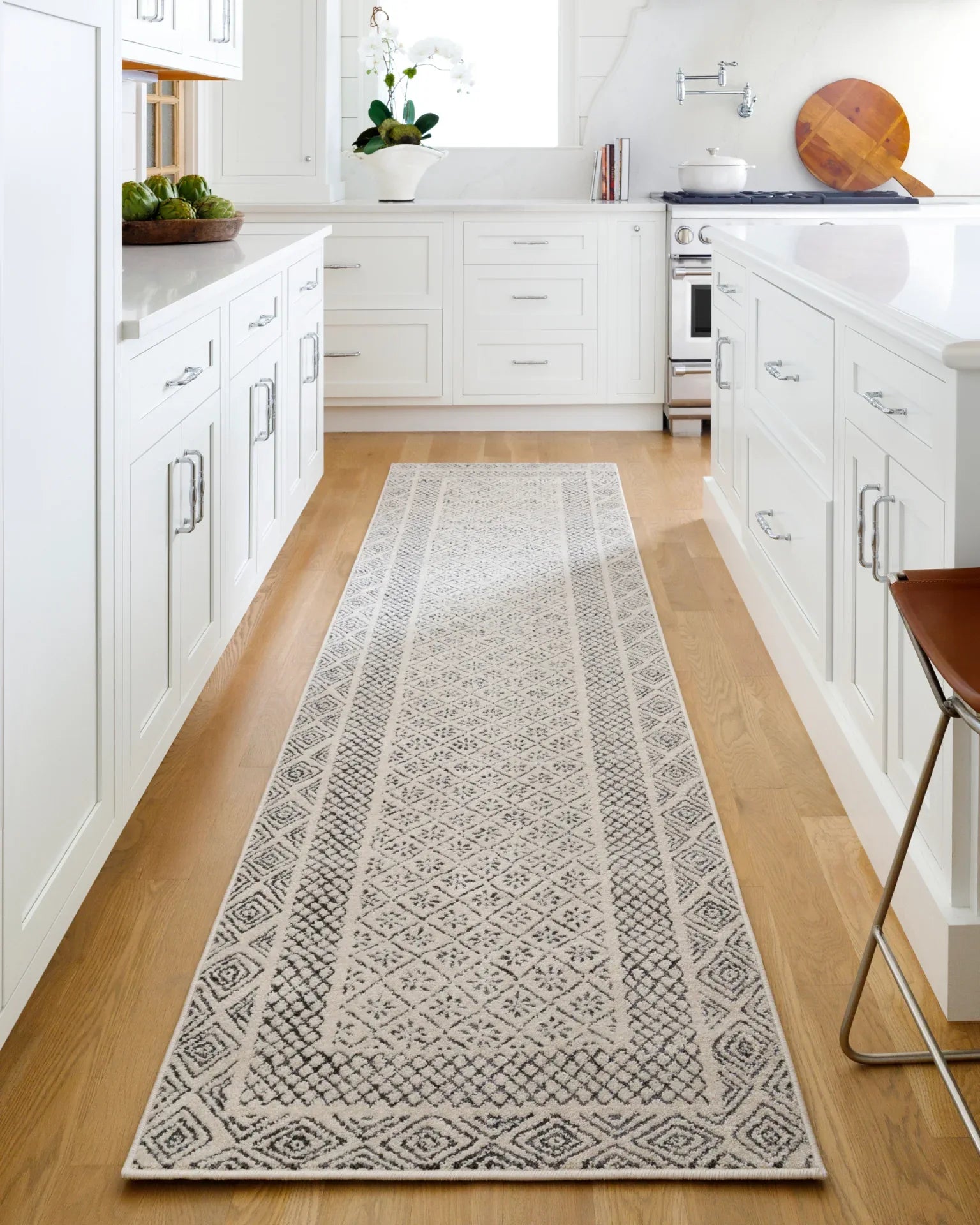 Bahar Machine Woven Rug Livabliss Bahar