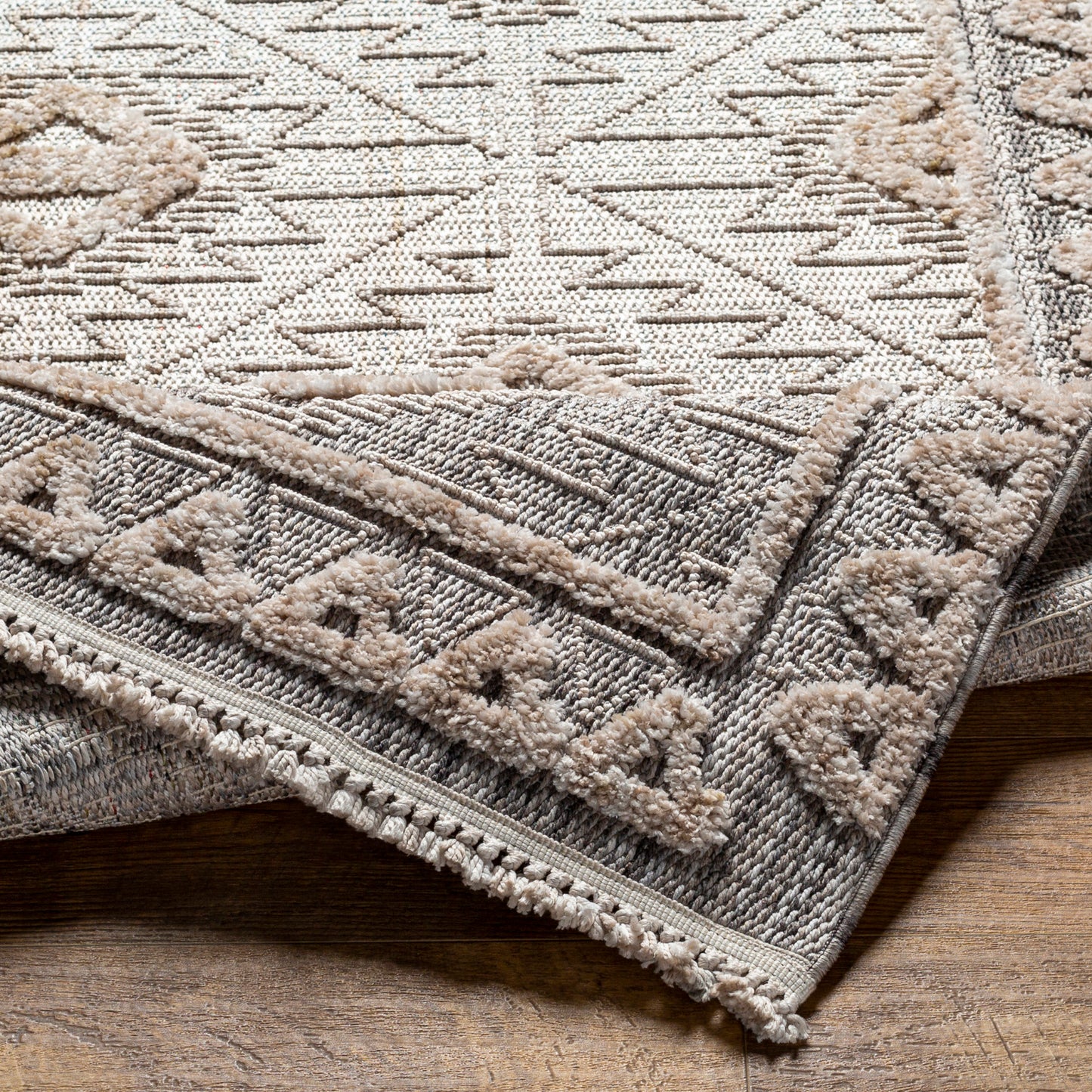 Zaragoza Machine Woven Rug Livabliss Zaragoza