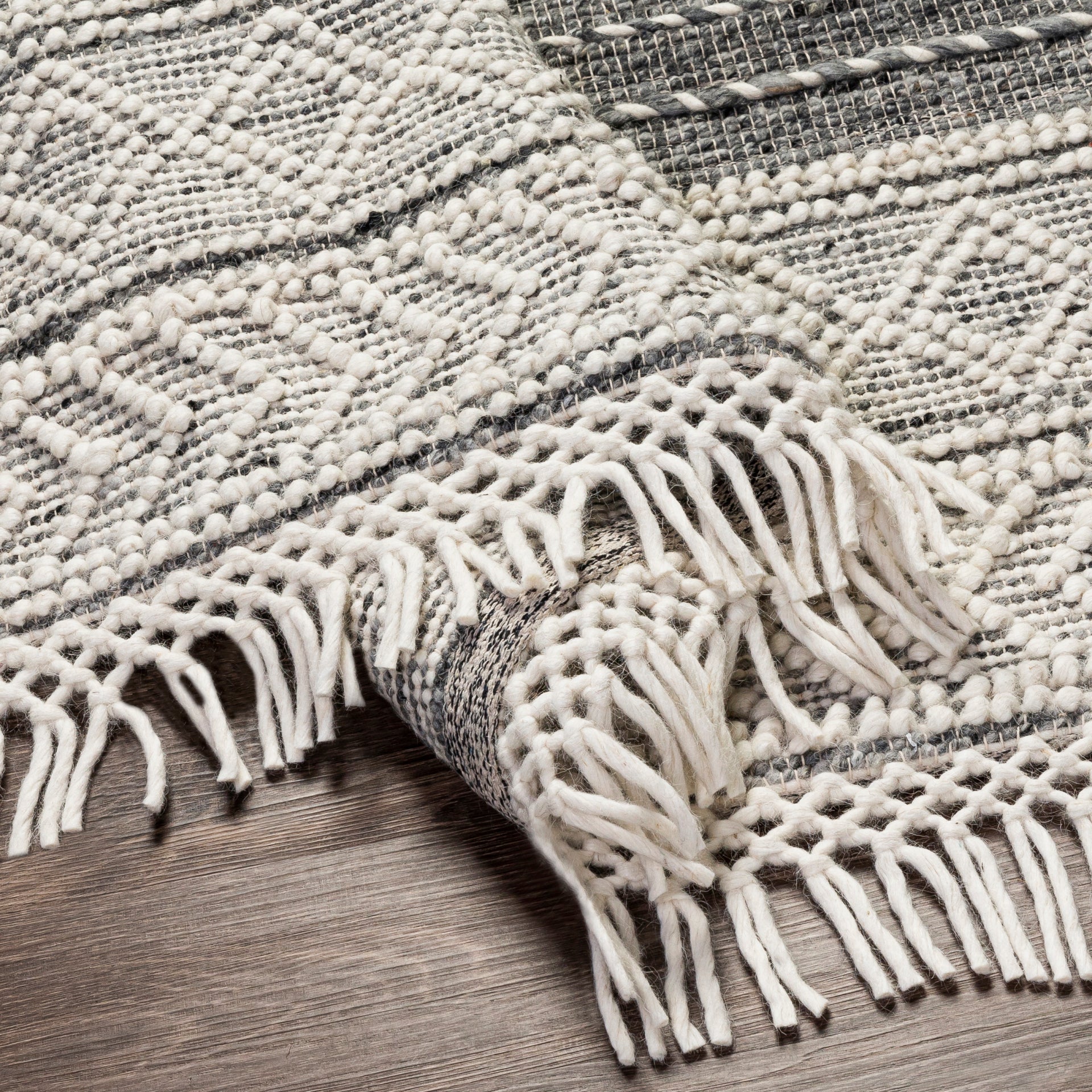 Lucia Handmade Rug Livabliss Lucia