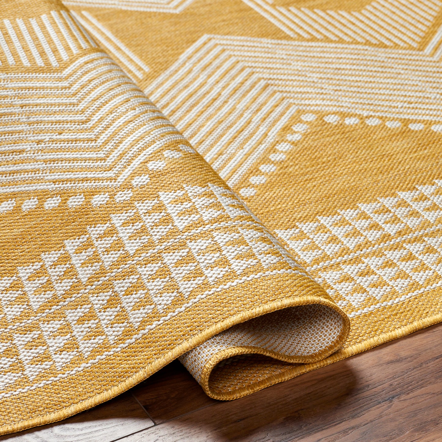 Long Beach Machine Woven Rug Livabliss Long Beach