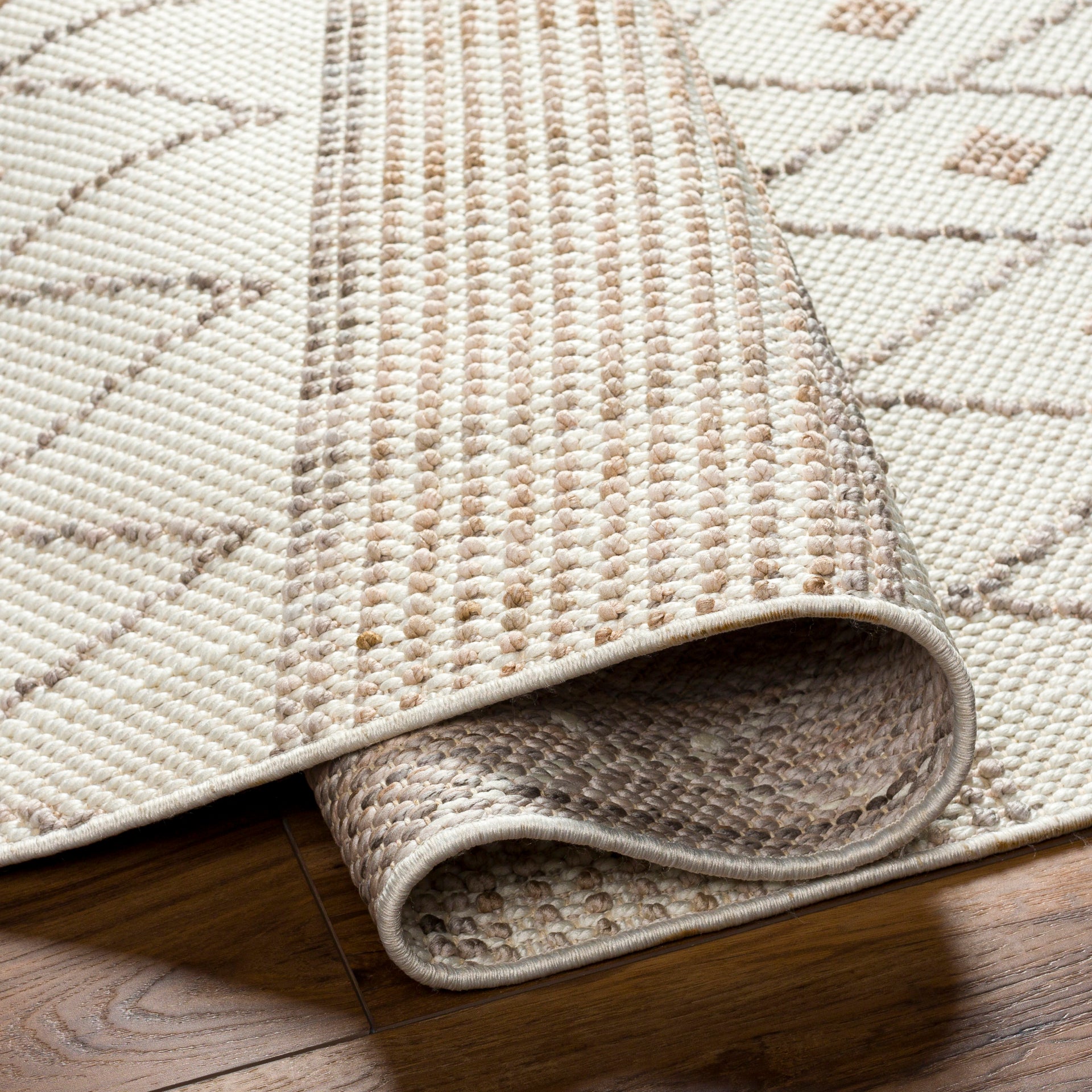 New Delhi Machine Woven Rug Livabliss New Delhi