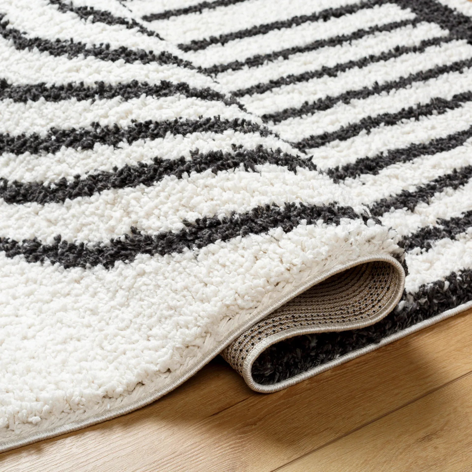 Birmingham Machine Woven Rug Livabliss Birmingham
