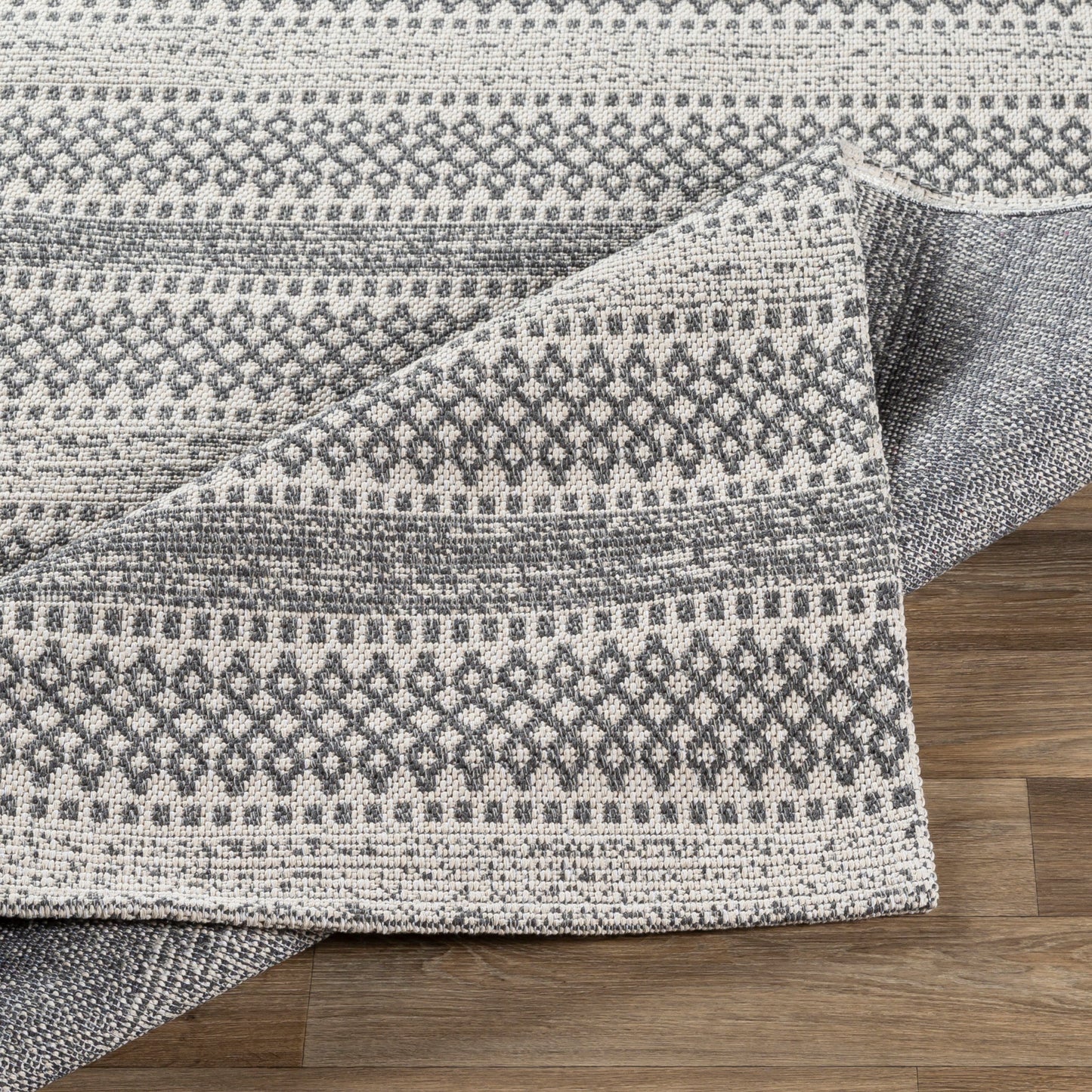 La Casa Machine Woven Rug Livabliss La Casa