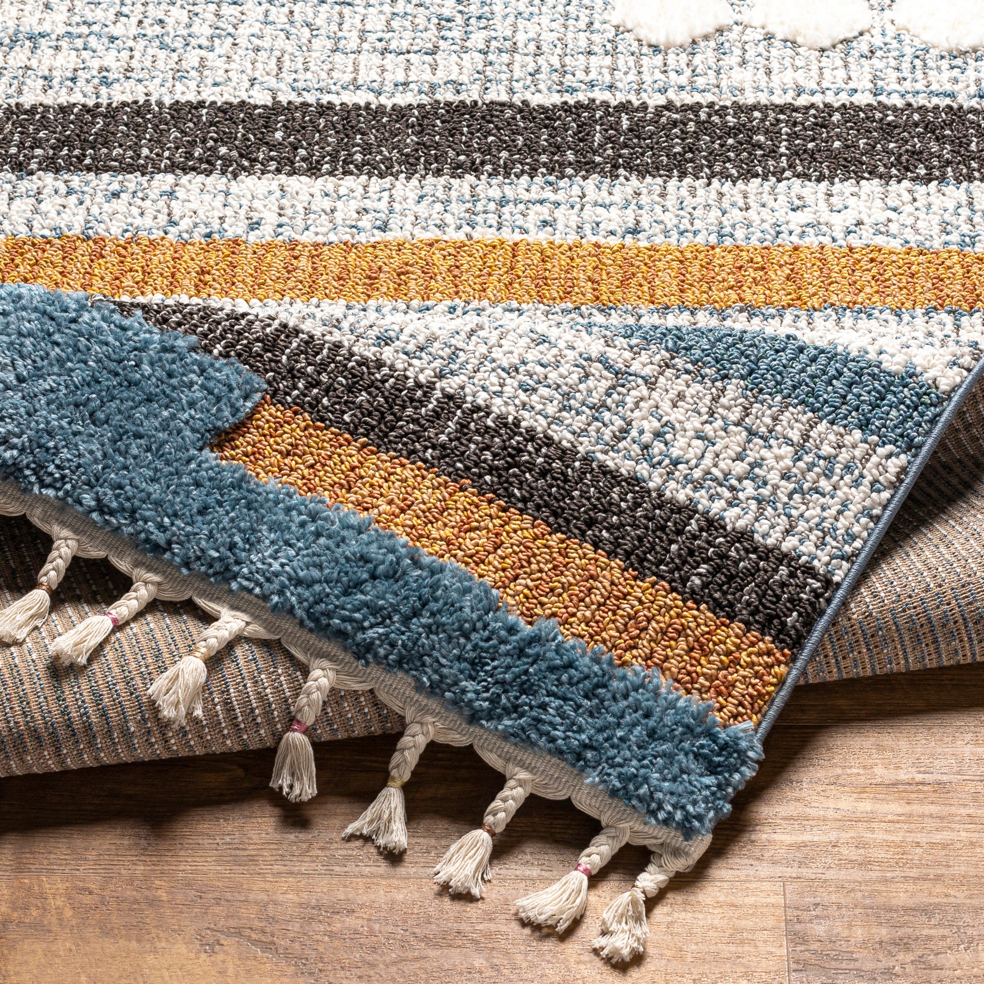 Lofty Machine Woven Rug Livabliss Lofty