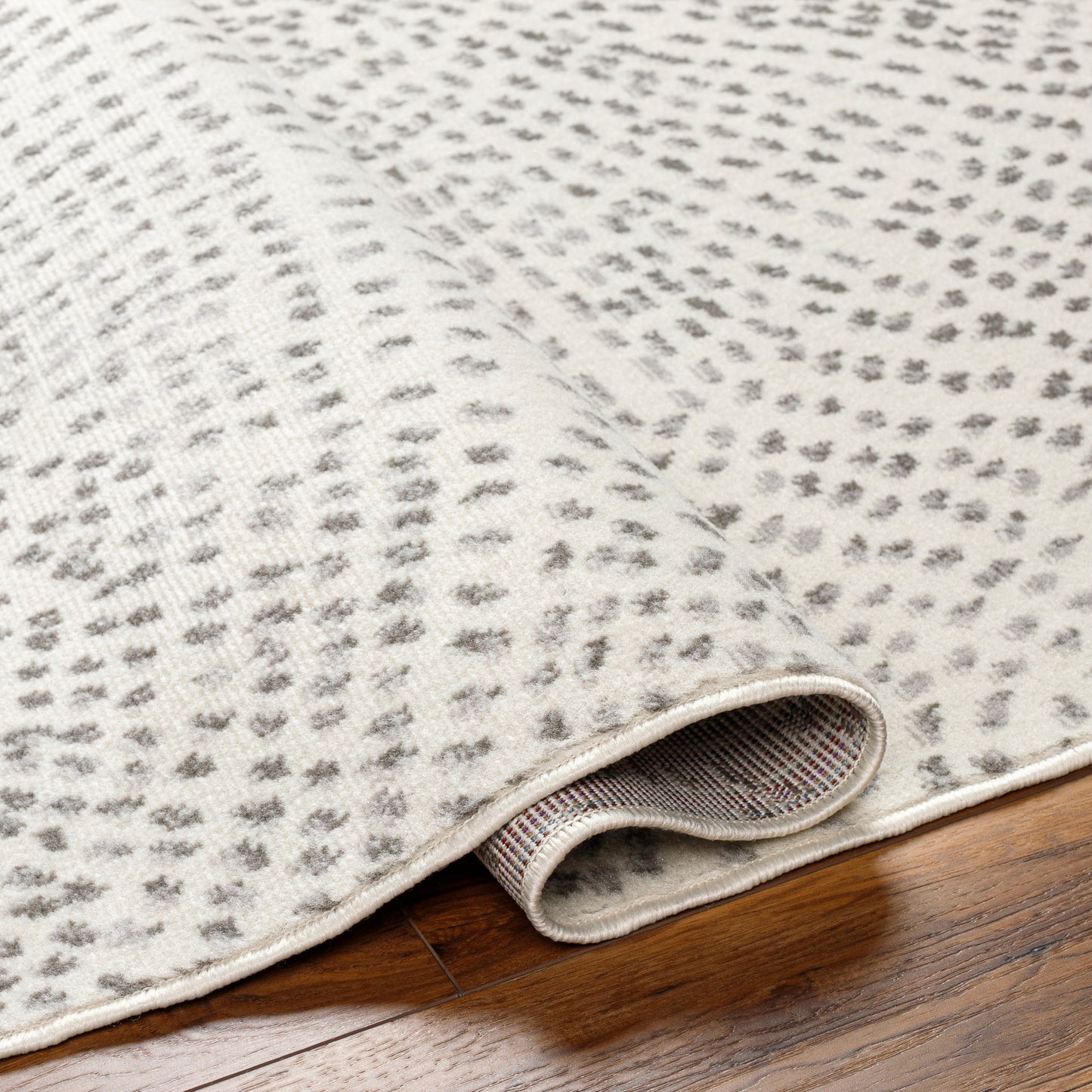 Pisa Machine Woven Rug Livabliss Pisa