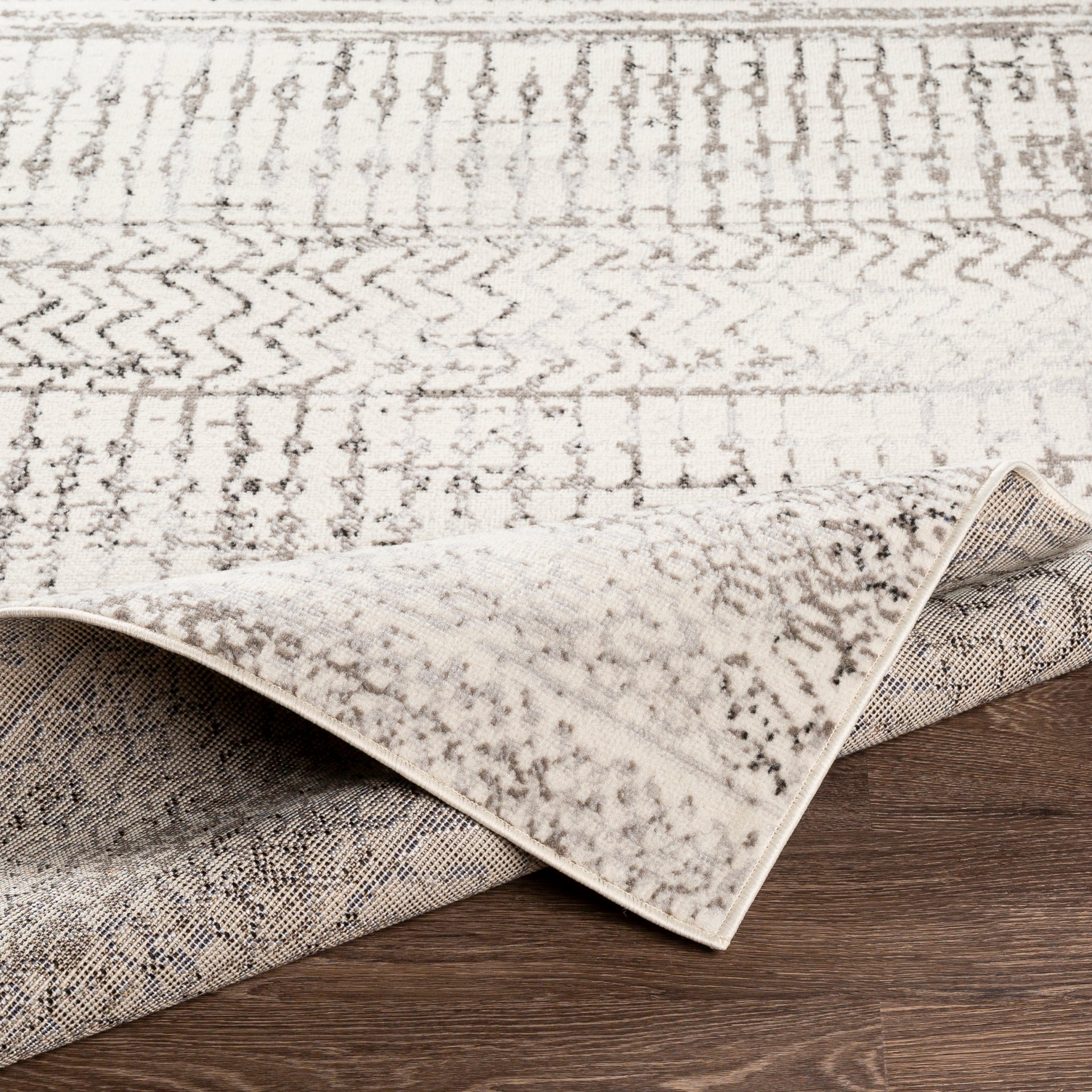 Pisa Machine Woven Rug Livabliss Pisa