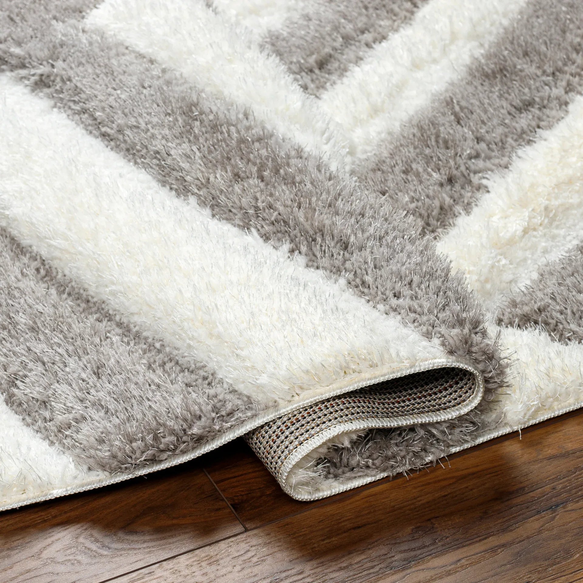 Bologna Machine Woven Rug Livabliss Bologna