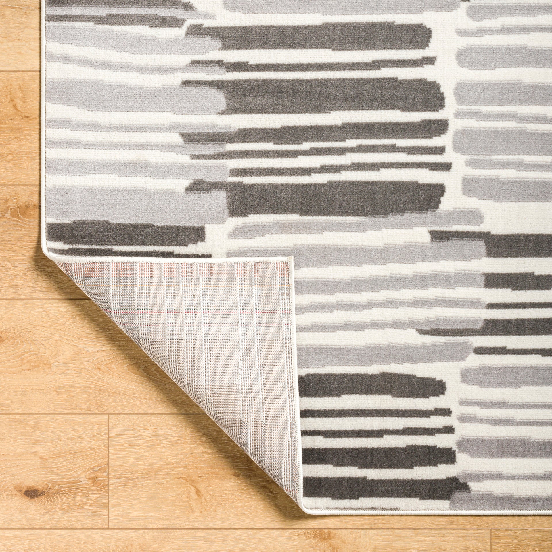Pisa Machine Woven Rug Livabliss Pisa