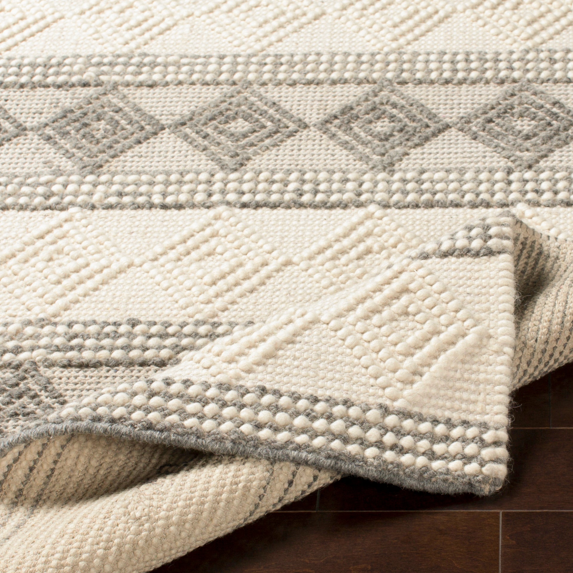 Hygge Handmade Rug Livabliss Hygge