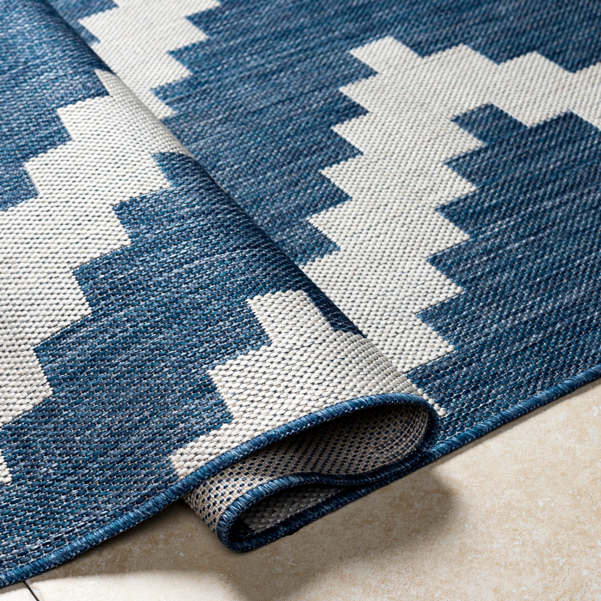 Long Beach Machine Woven Rug Livabliss Long Beach