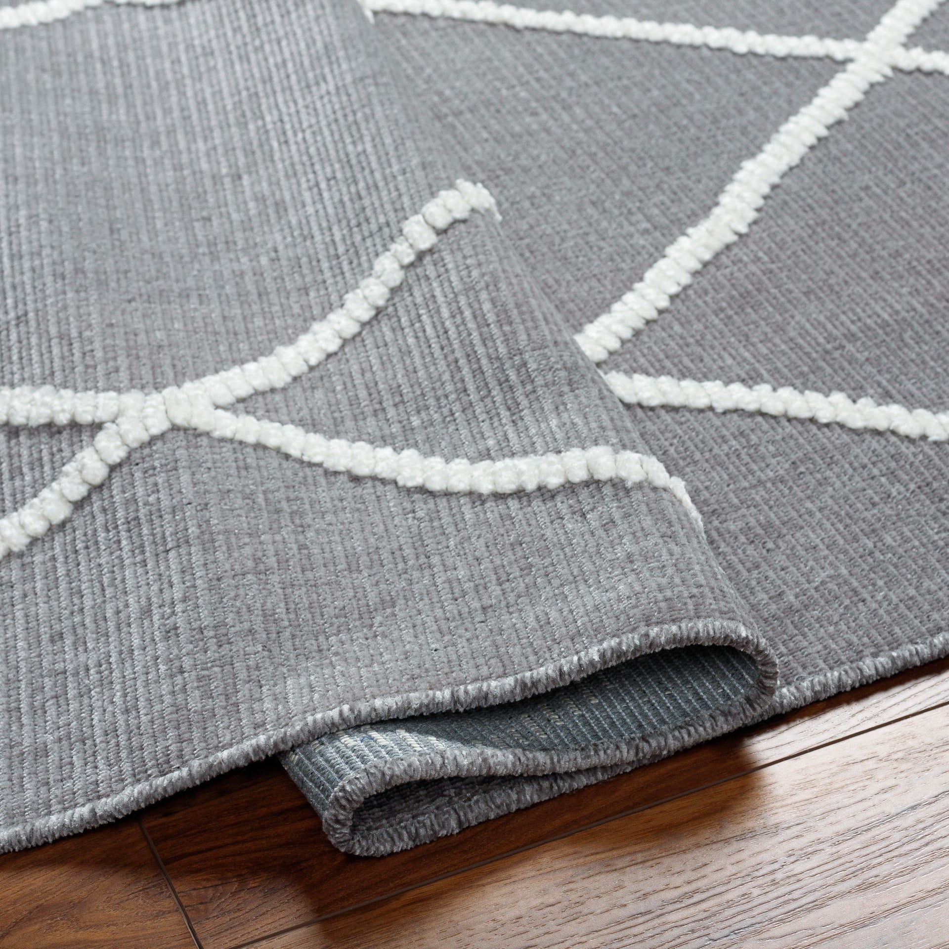 Lyna Machine Woven Rug Livabliss Lyna