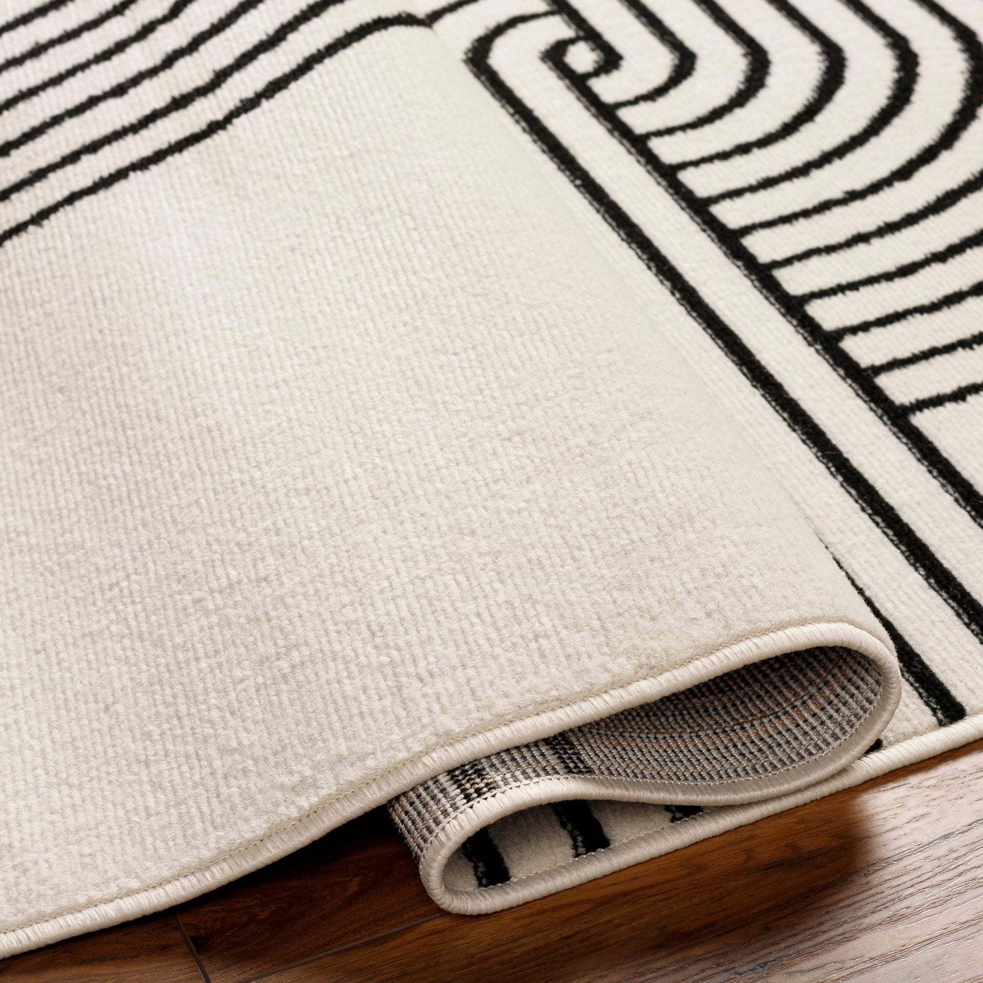 Pisa Machine Woven Rug Livabliss Pisa