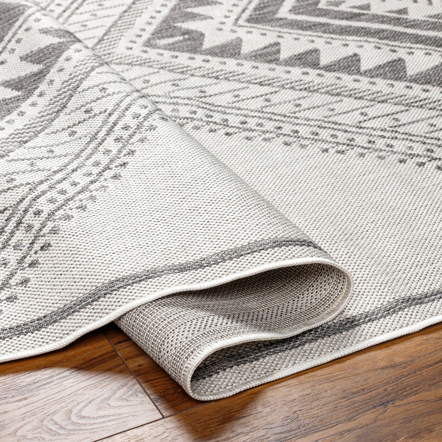 Long Beach Machine Woven Rug Livabliss Long Beach