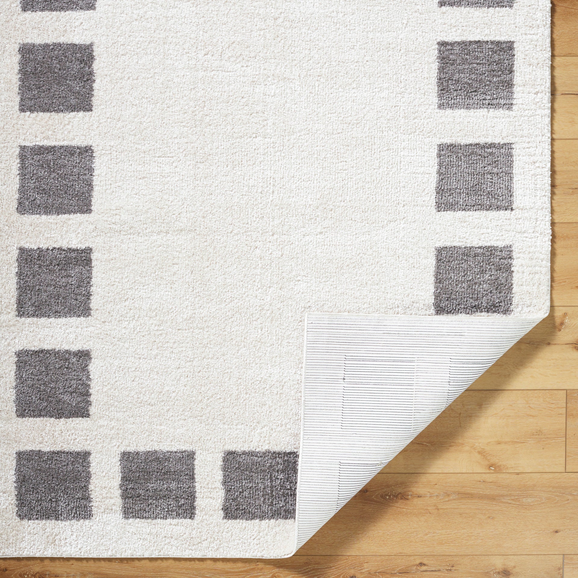 Fossay Shag Machine Woven Rug Livabliss Fossay Shag