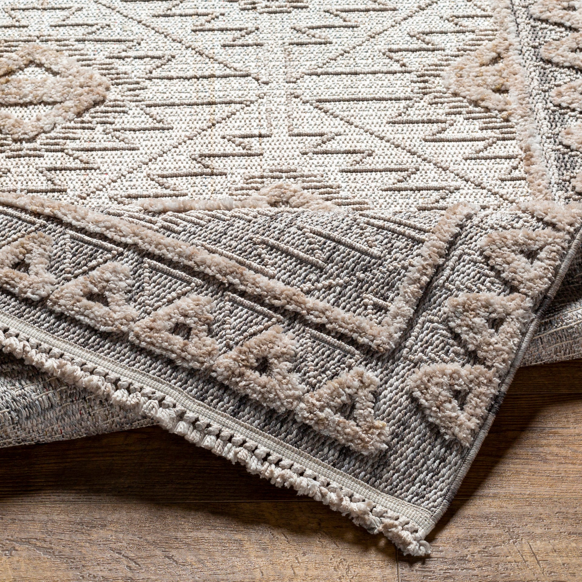 Zaragoza Machine Woven Rug Livabliss Zaragoza