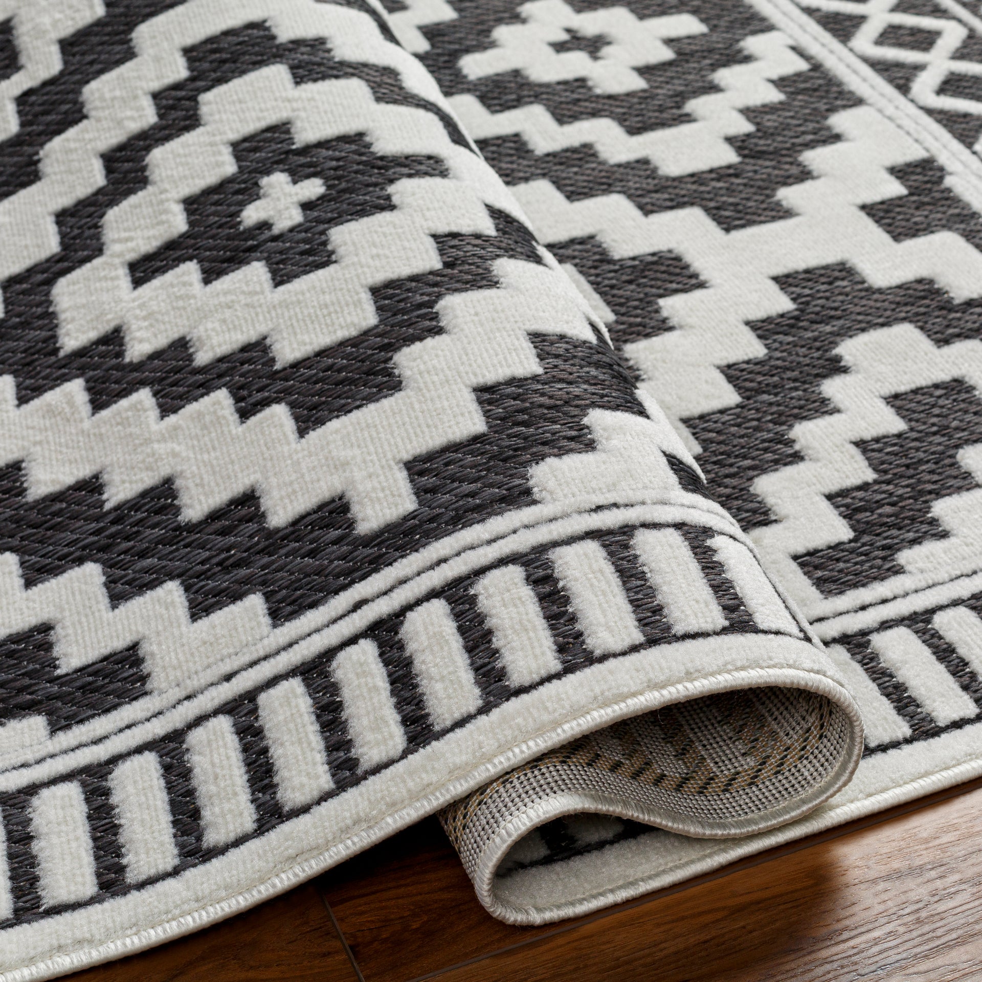San Diego Machine Woven Rug Livabliss San Diego