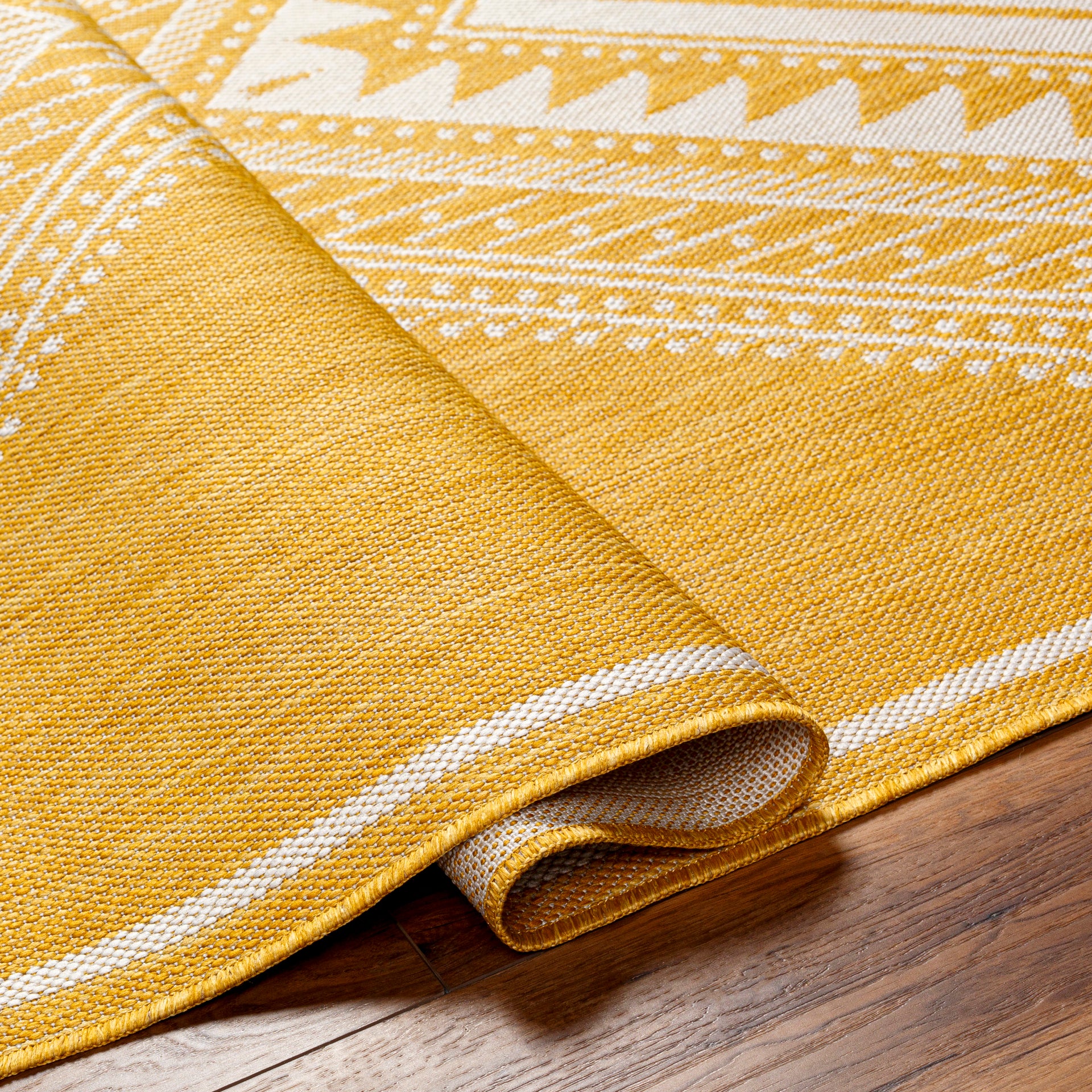 Long Beach Machine Woven Rug Livabliss Long Beach