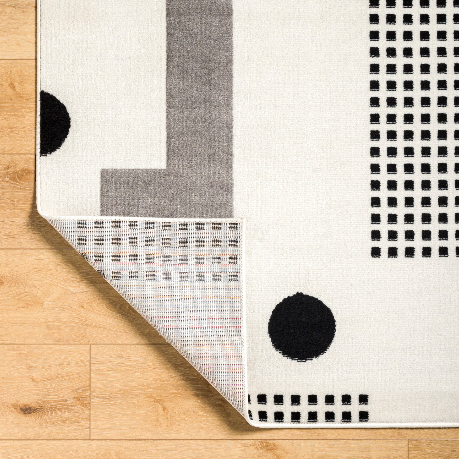 Pisa Machine Woven Rug Livabliss Pisa