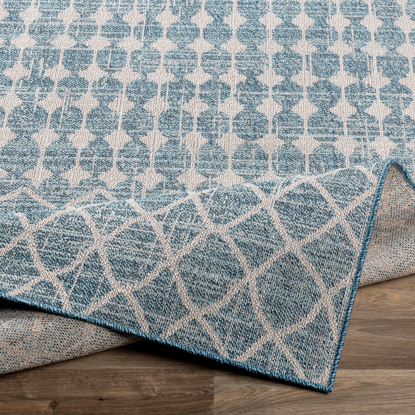 Veranda Machine Woven Rug Livabliss Veranda