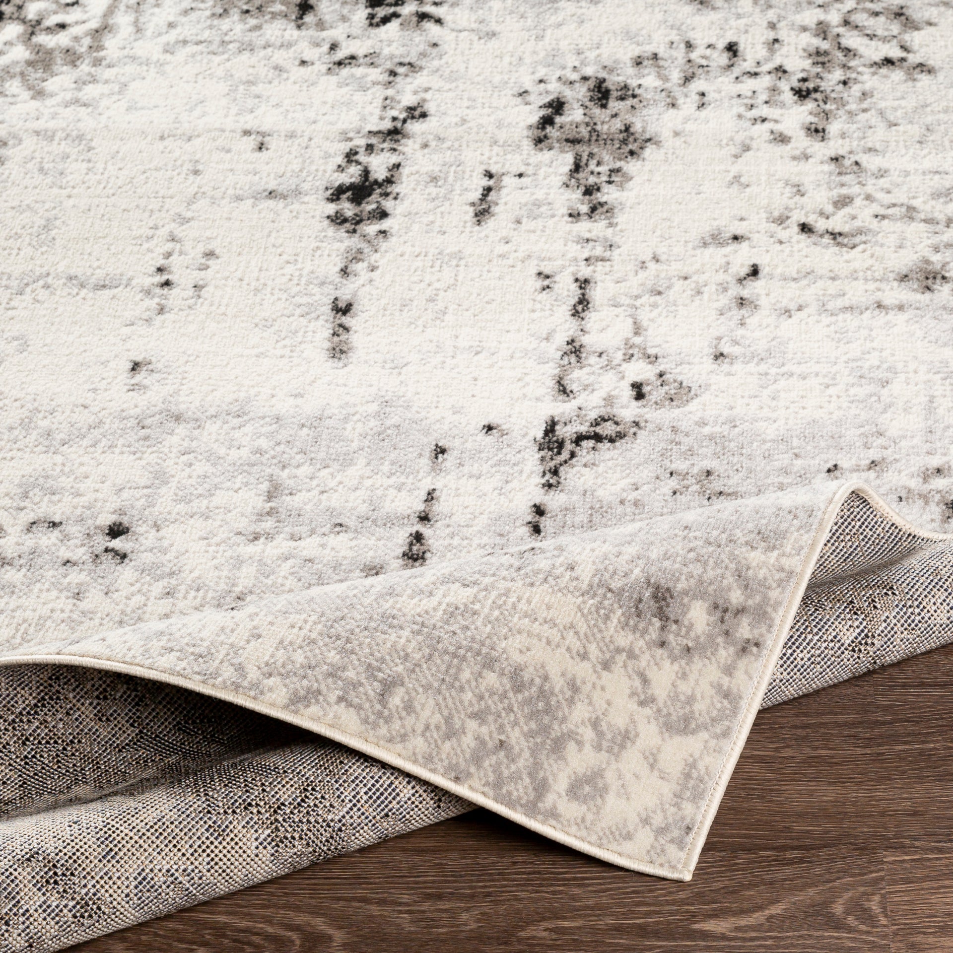 Pisa Machine Woven Rug Livabliss Pisa