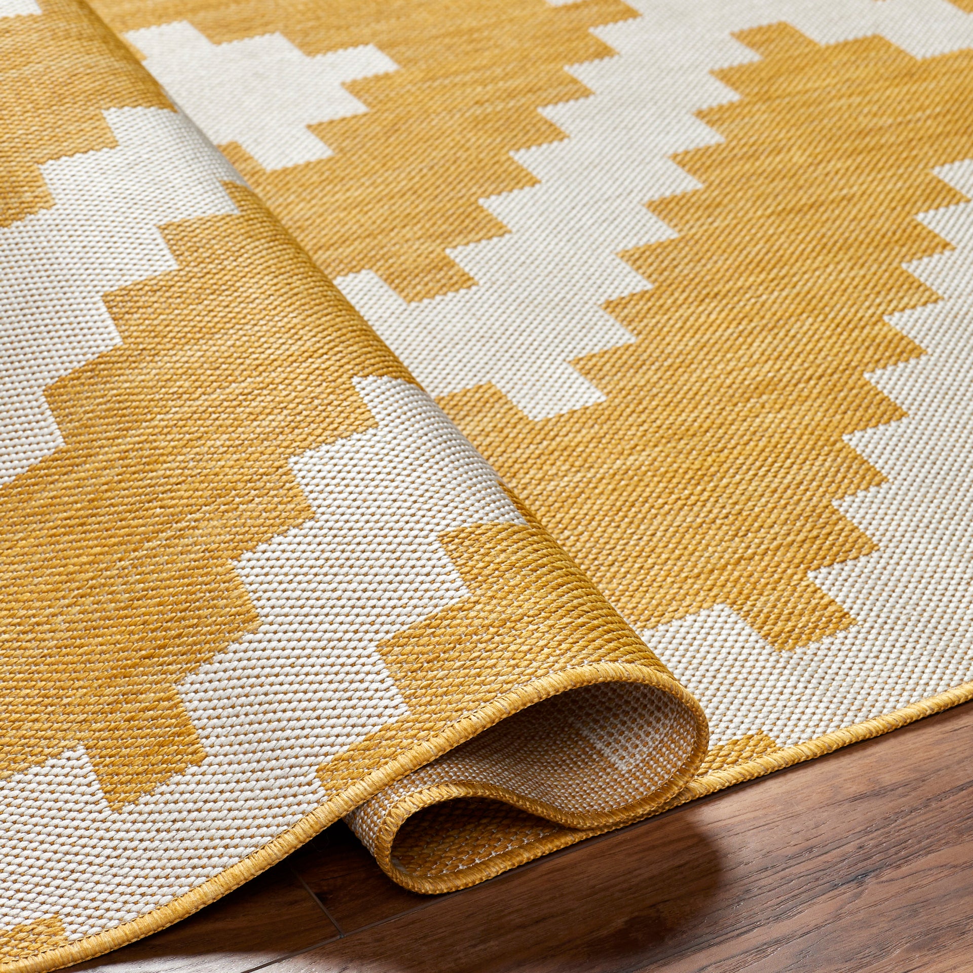 Long Beach Machine Woven Rug Livabliss Long Beach