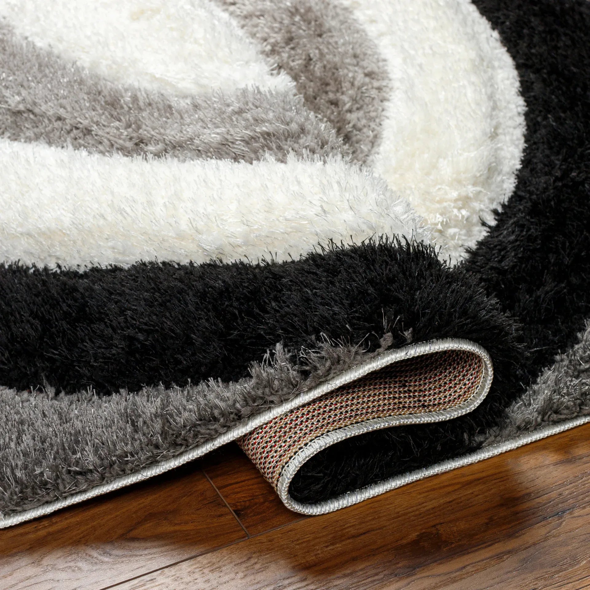 Bologna Machine Woven Rug Livabliss Bologna