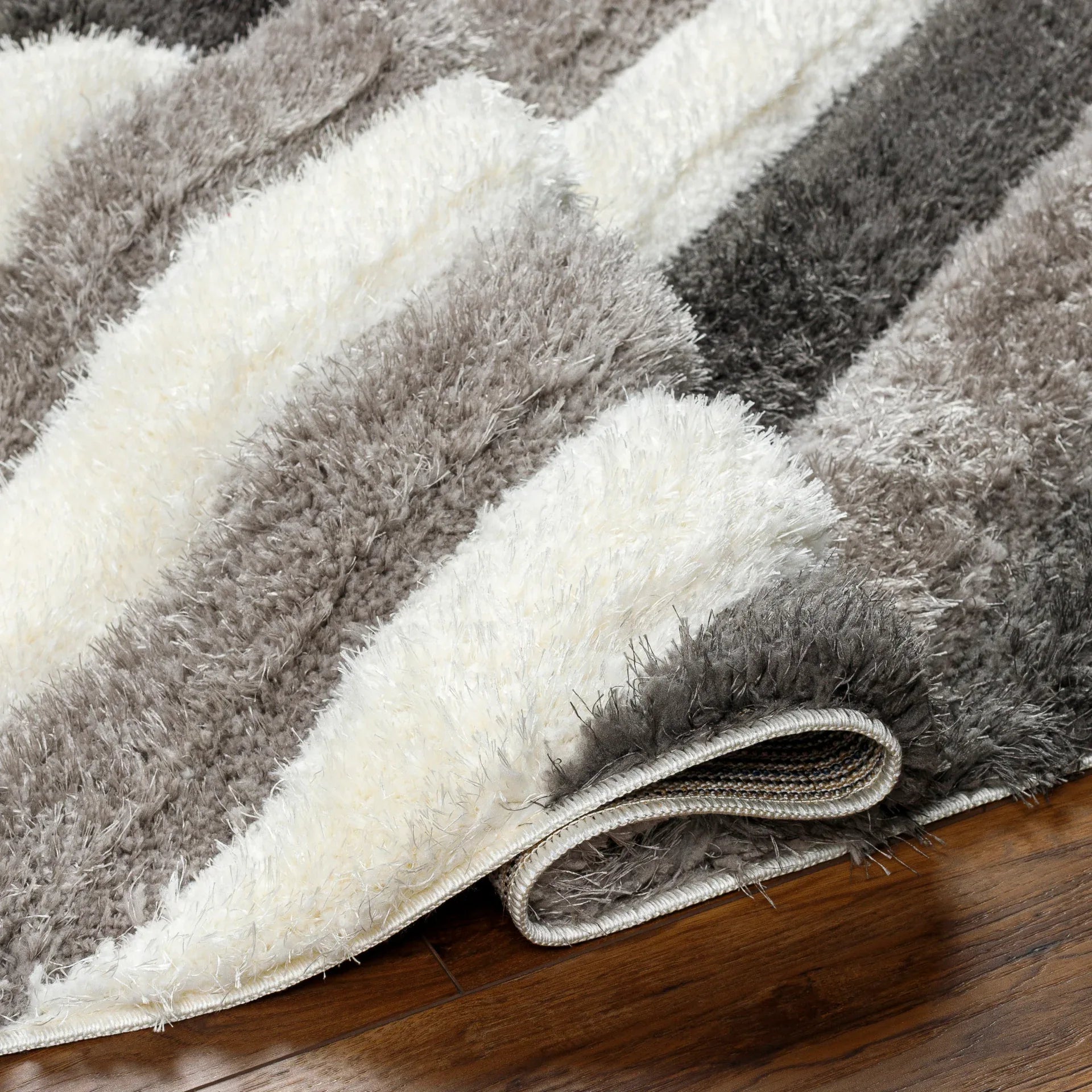Bologna Machine Woven Rug Livabliss Bologna