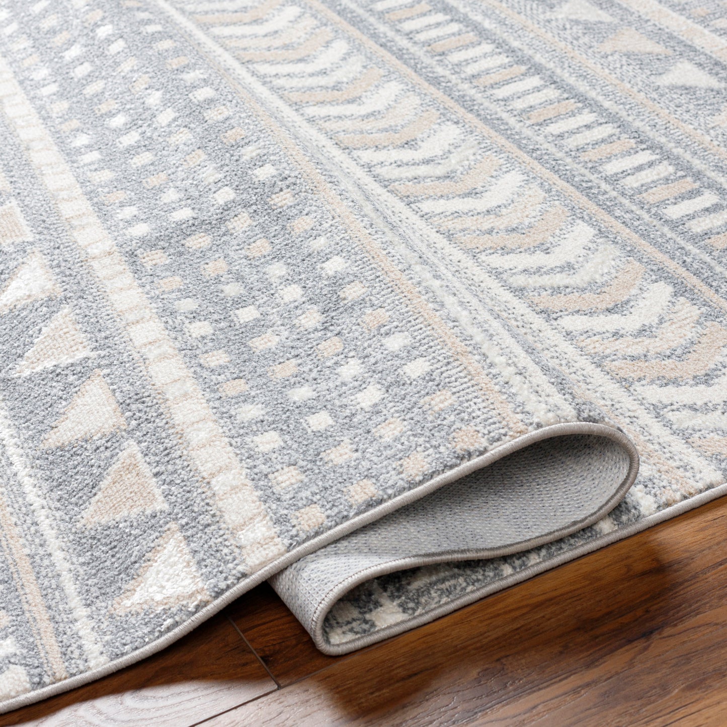 Santana Machine Woven Rug Livabliss Santana