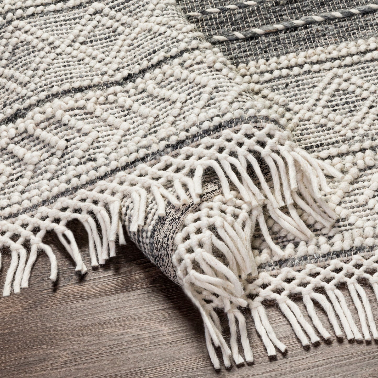 Lucia Handmade Rug Livabliss Lucia