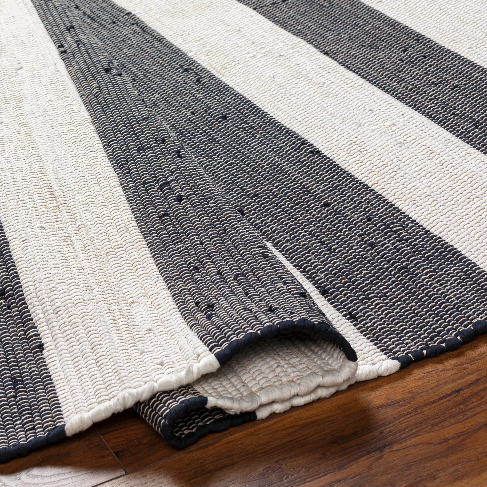 Cotone Handmade Rug Livabliss Cotone