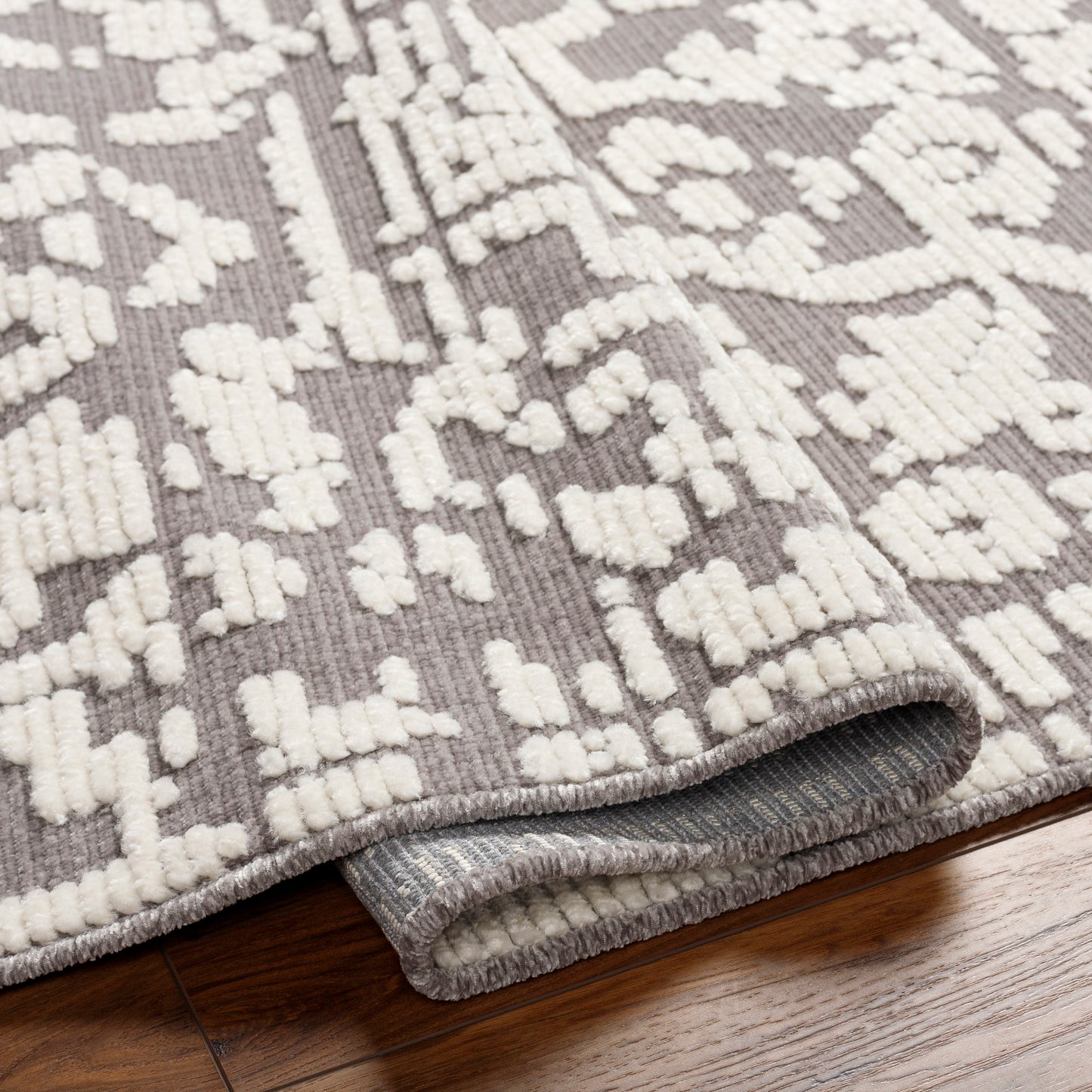 Lyna Machine Woven Rug Livabliss Lyna